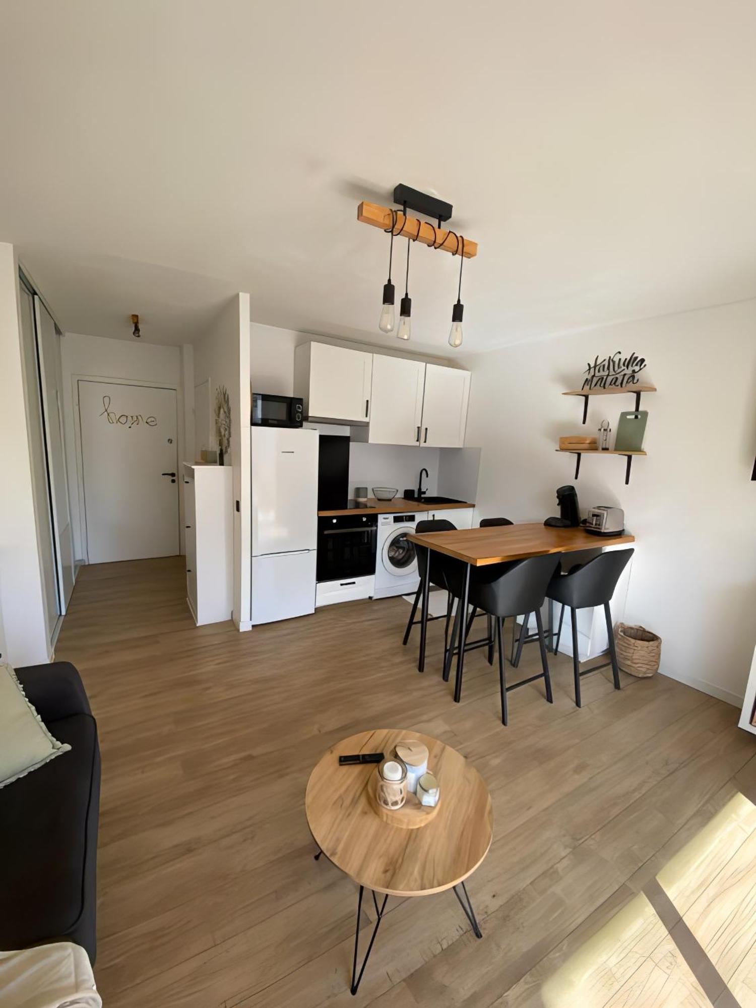Apartment Cosy Proche De La Nice