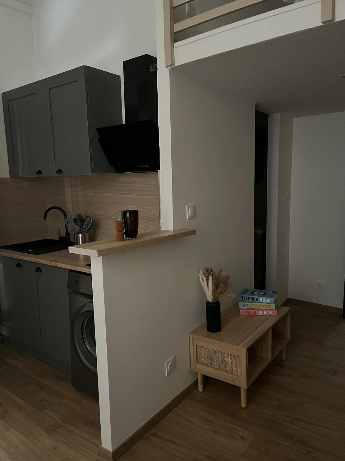 3-4 Personnes Proche Du Port Apartment *