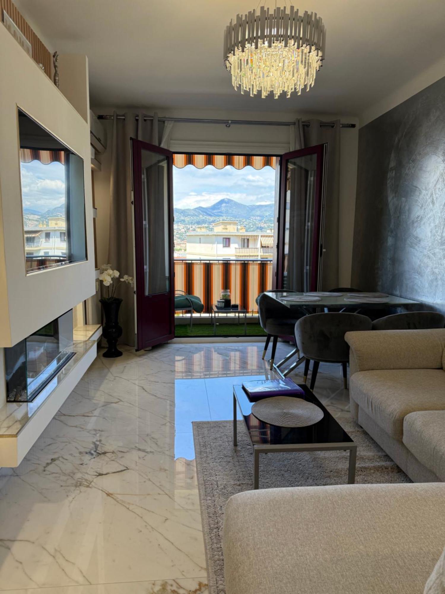 Emotion Vip Apartment *