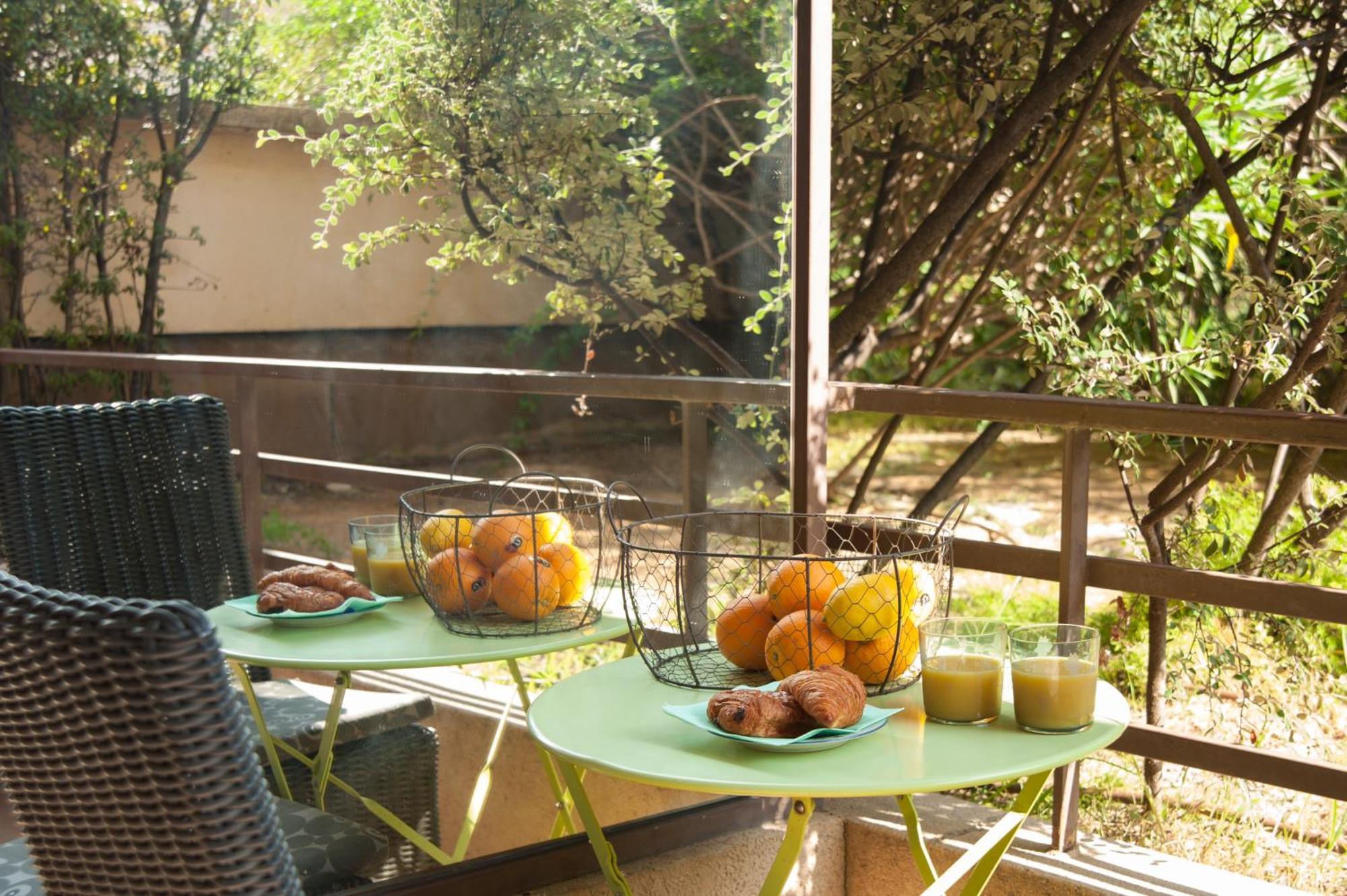 Au Plein Coeur De Apartment