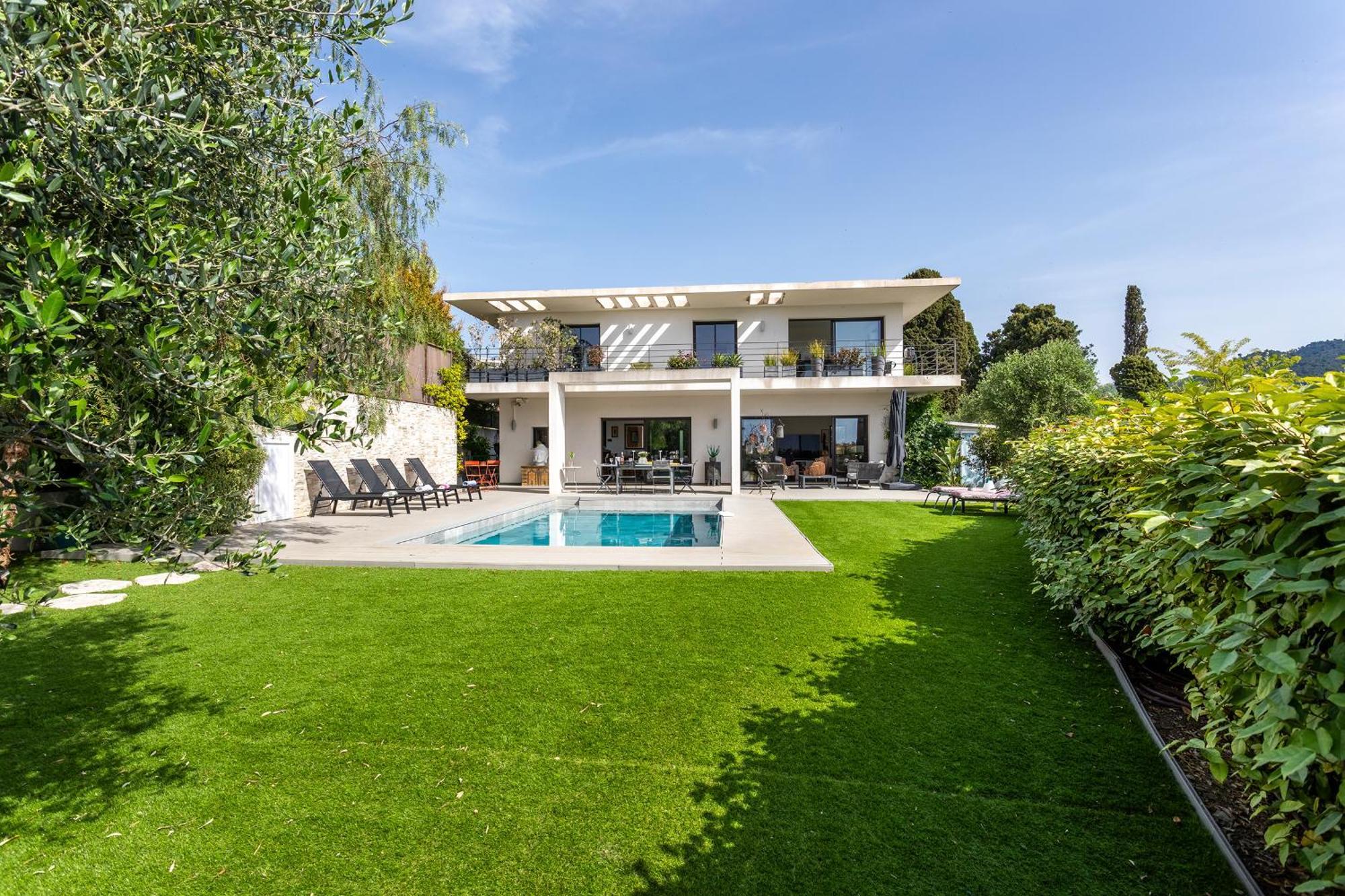 Les Sources Vi4245 By Riviera Homes Villa Nice