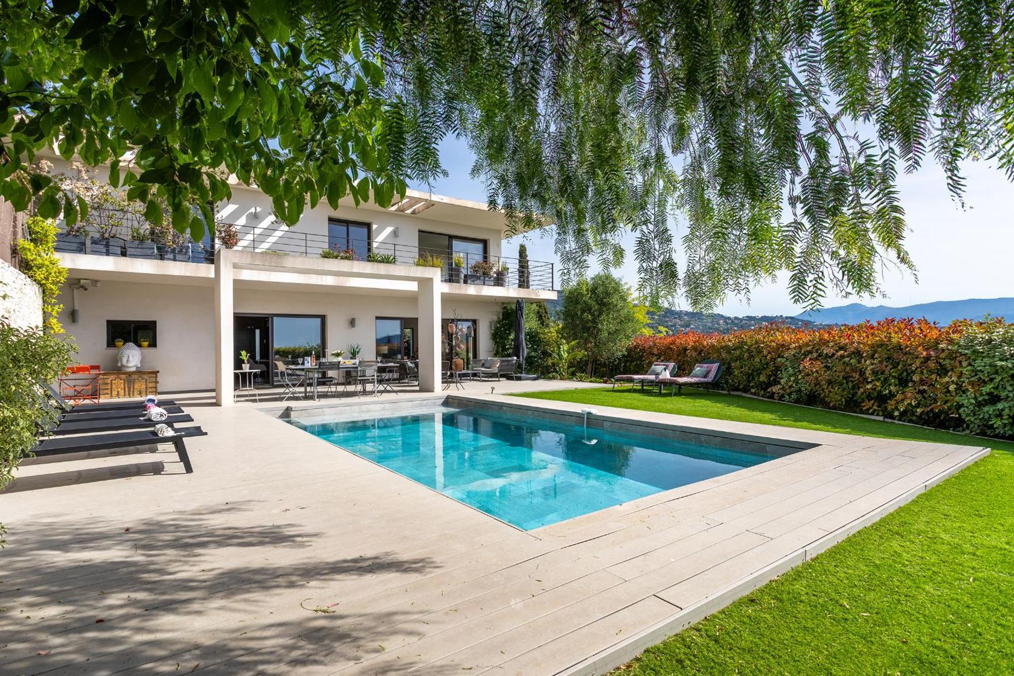 Villa Les Sources Vi4245 By Riviera Homes *