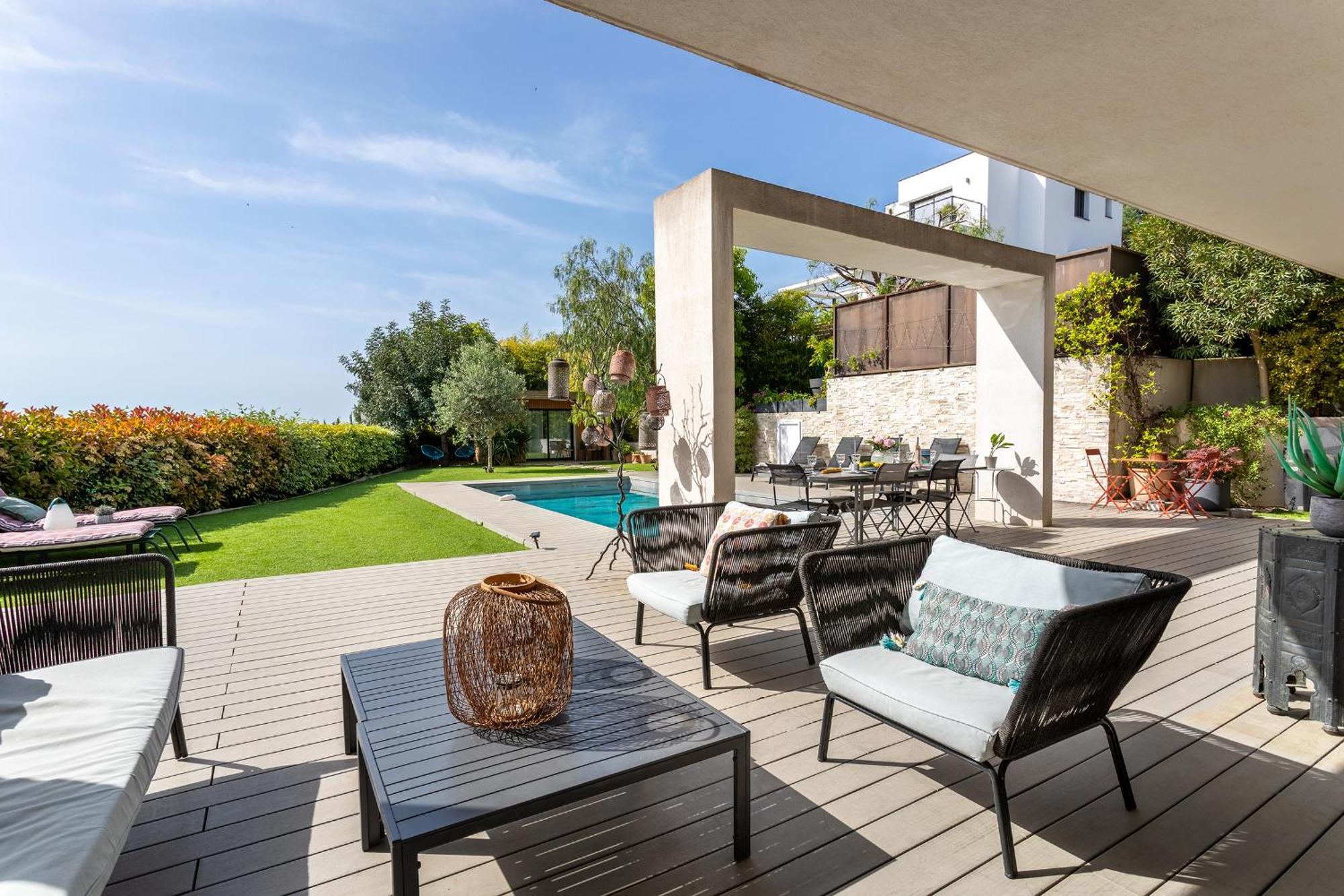 Les Sources Vi4245 By Riviera Homes Villa