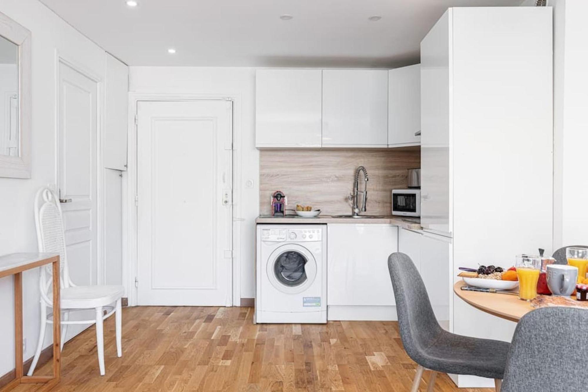 Joffre 2 - Cosy In Center Apartment