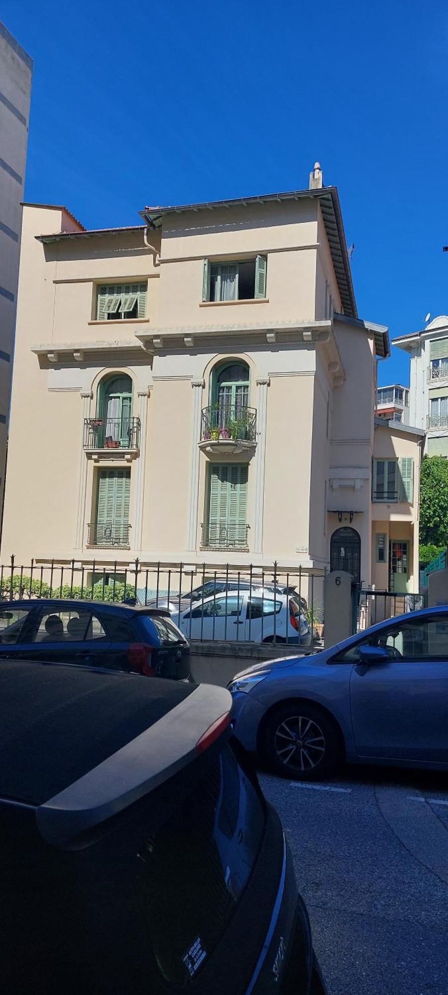 Apartment Centre Nice