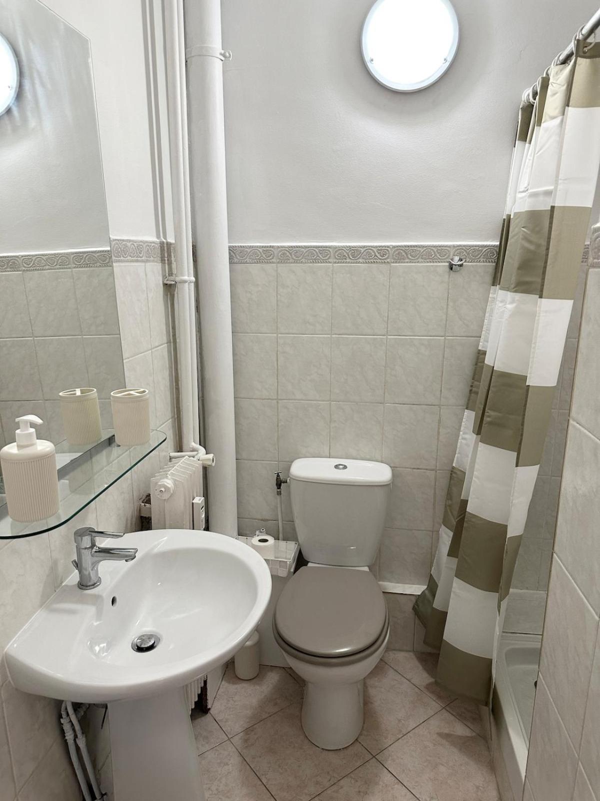 Riviera - Balcon Et Wifi Apartment