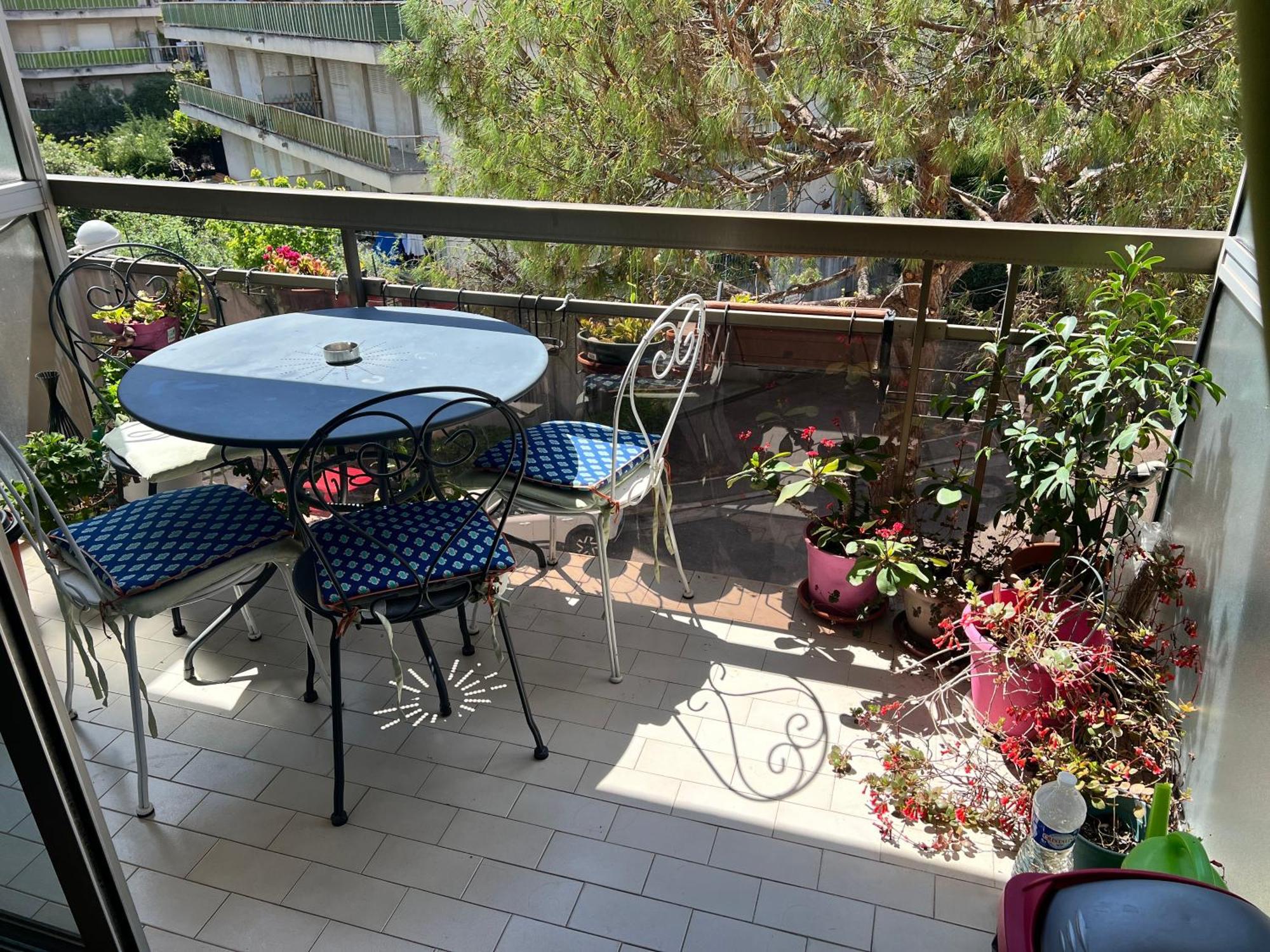 Studio Nice Colline Avec Parking Prive Nice
