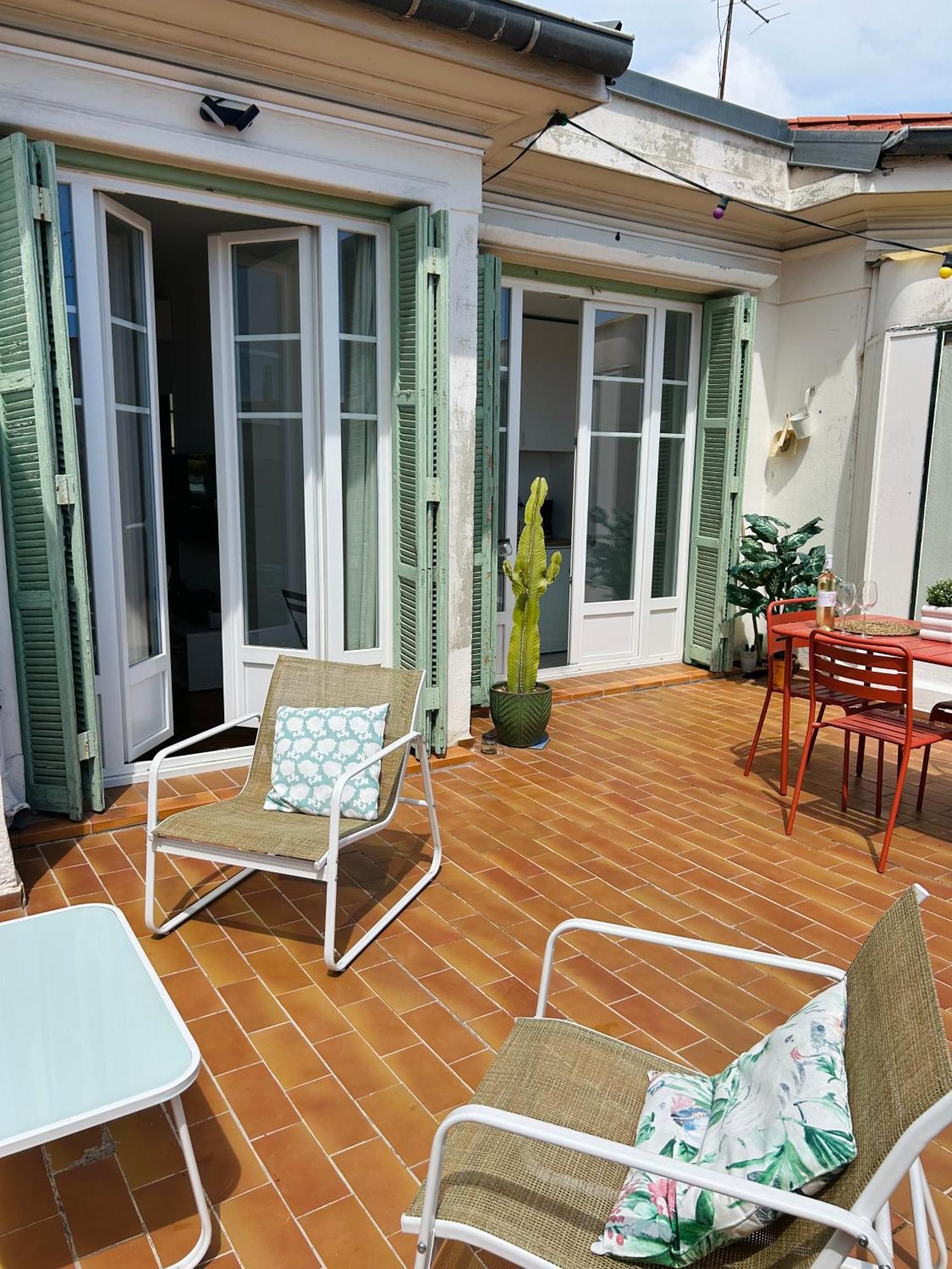 Exclusive Floor -