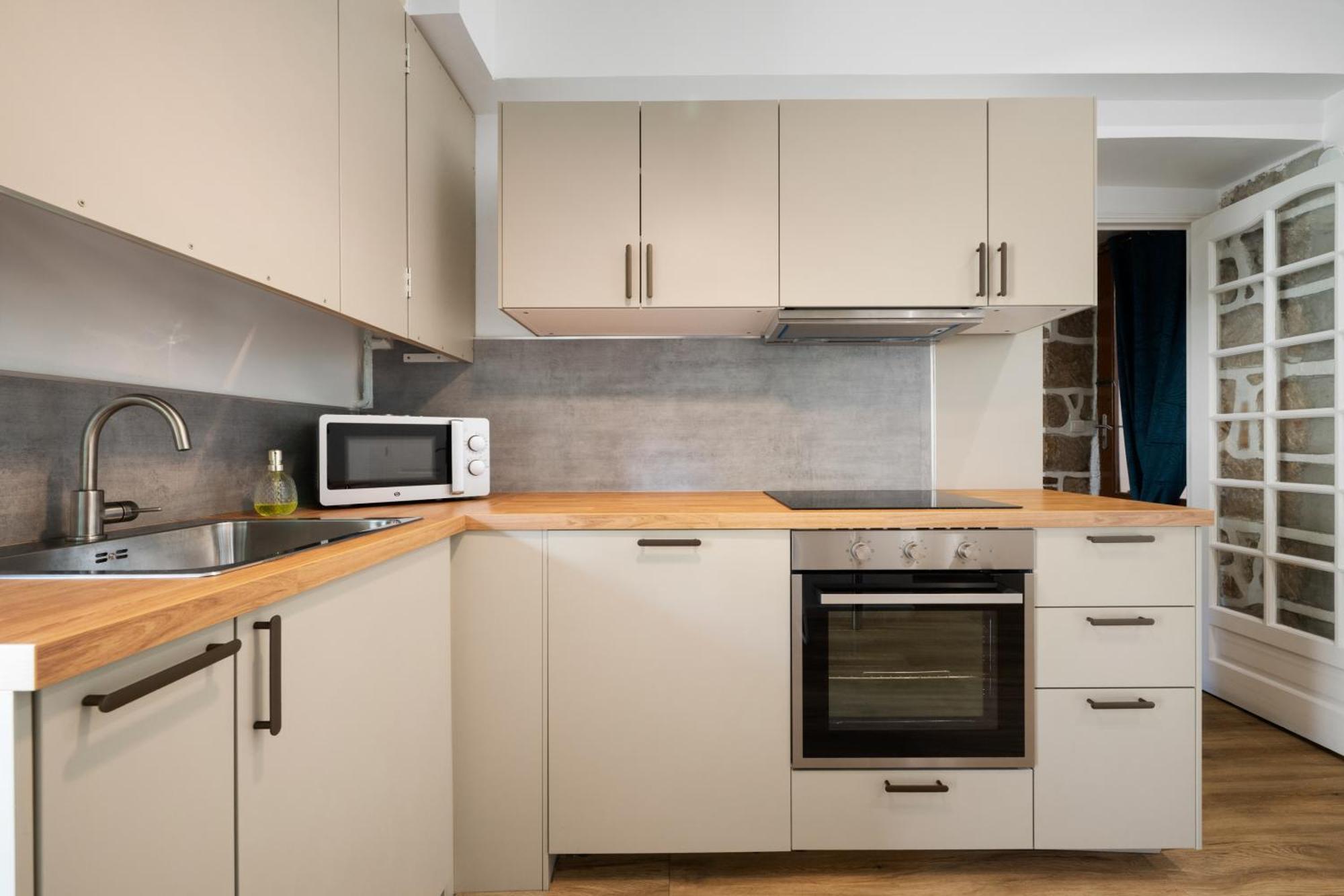 Maison De Familiale, 5 Chambres, Terrasse, A 20 Minutes Du Centre