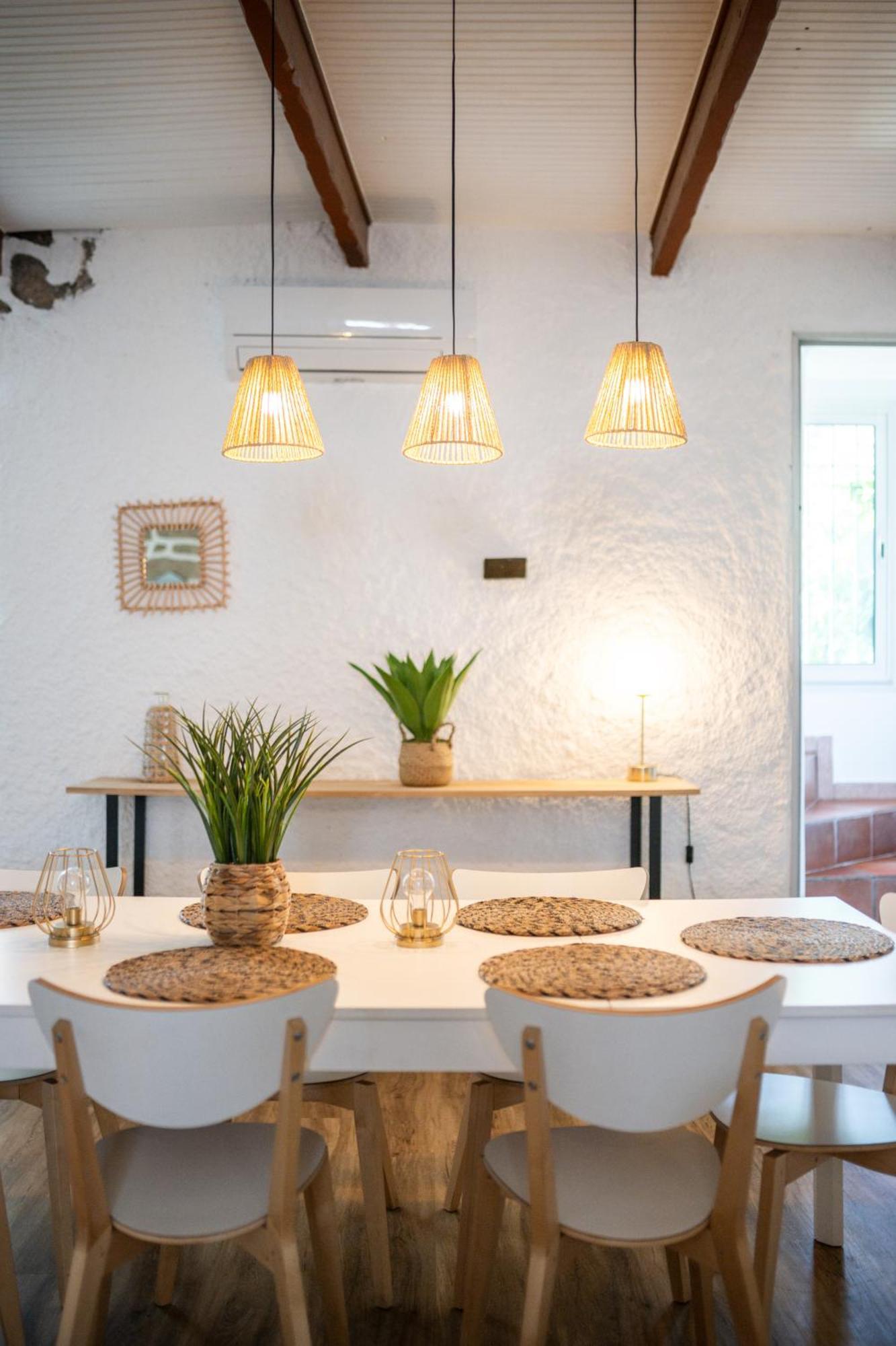 Maison De Familiale, 5 Chambres, Terrasse, A 20 Minutes Du Centre Holiday home