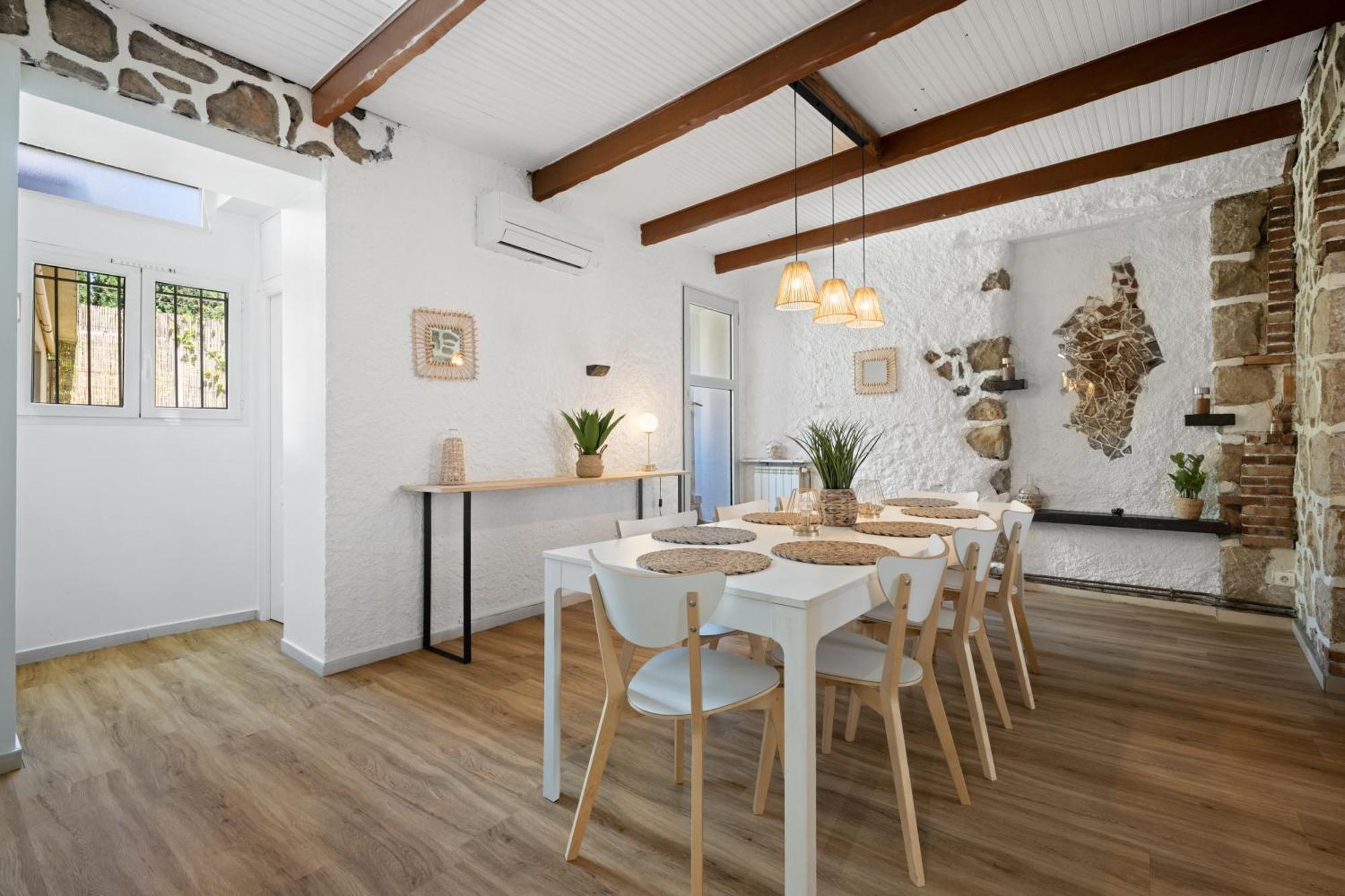 Maison De Familiale, 5 Chambres, Terrasse, A 20 Minutes Du Centre Holiday home Nice