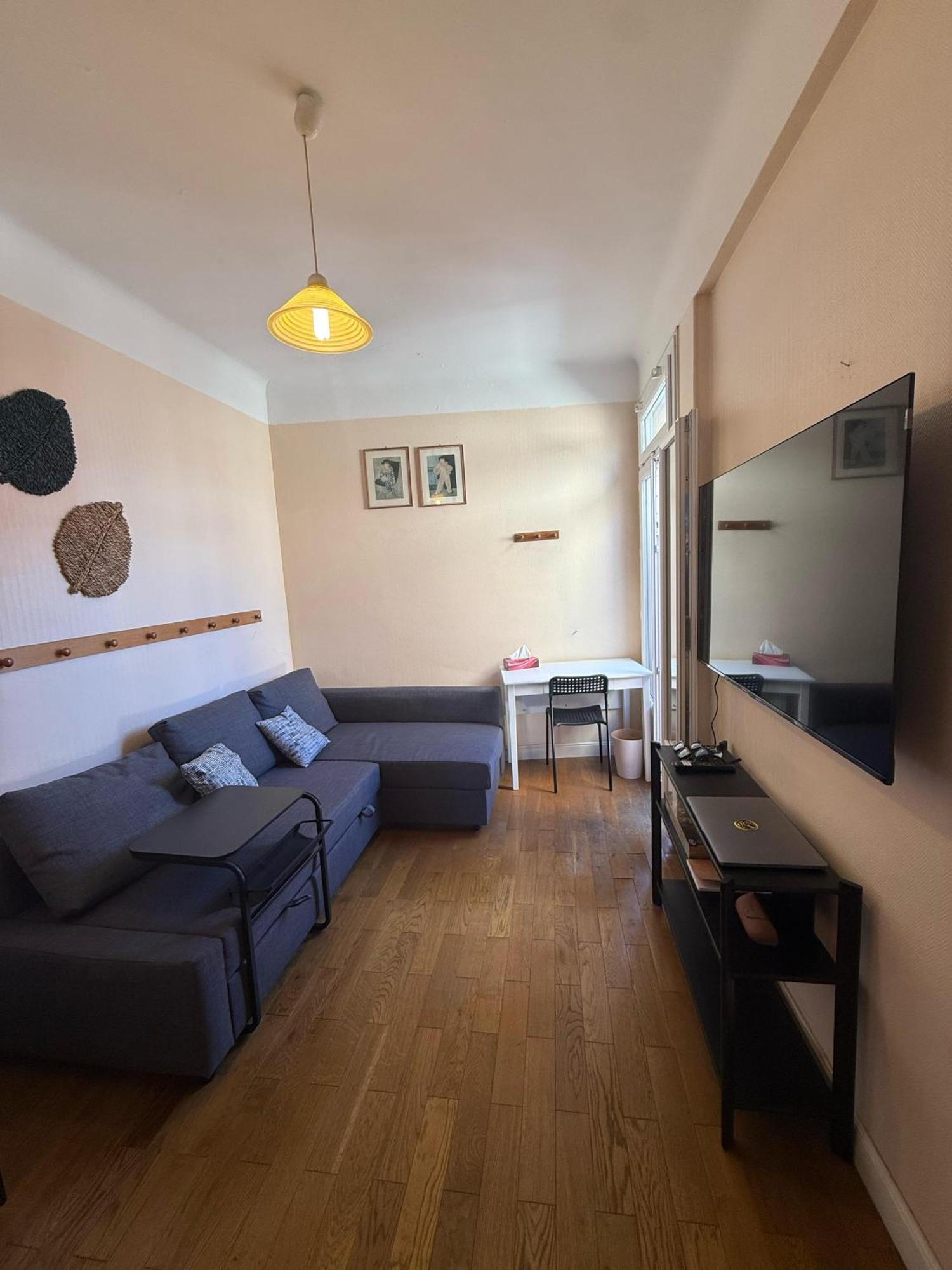 Charming Riviera Top-floor Near The *