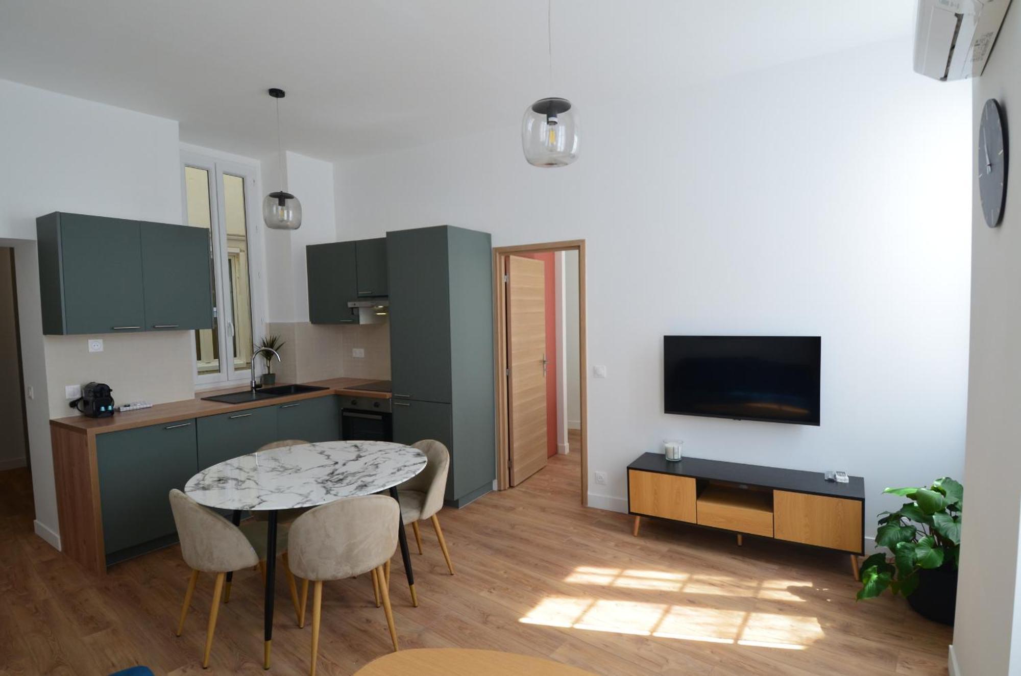 Jaures - Luxueux Quartier Vieux-nice Apartment
