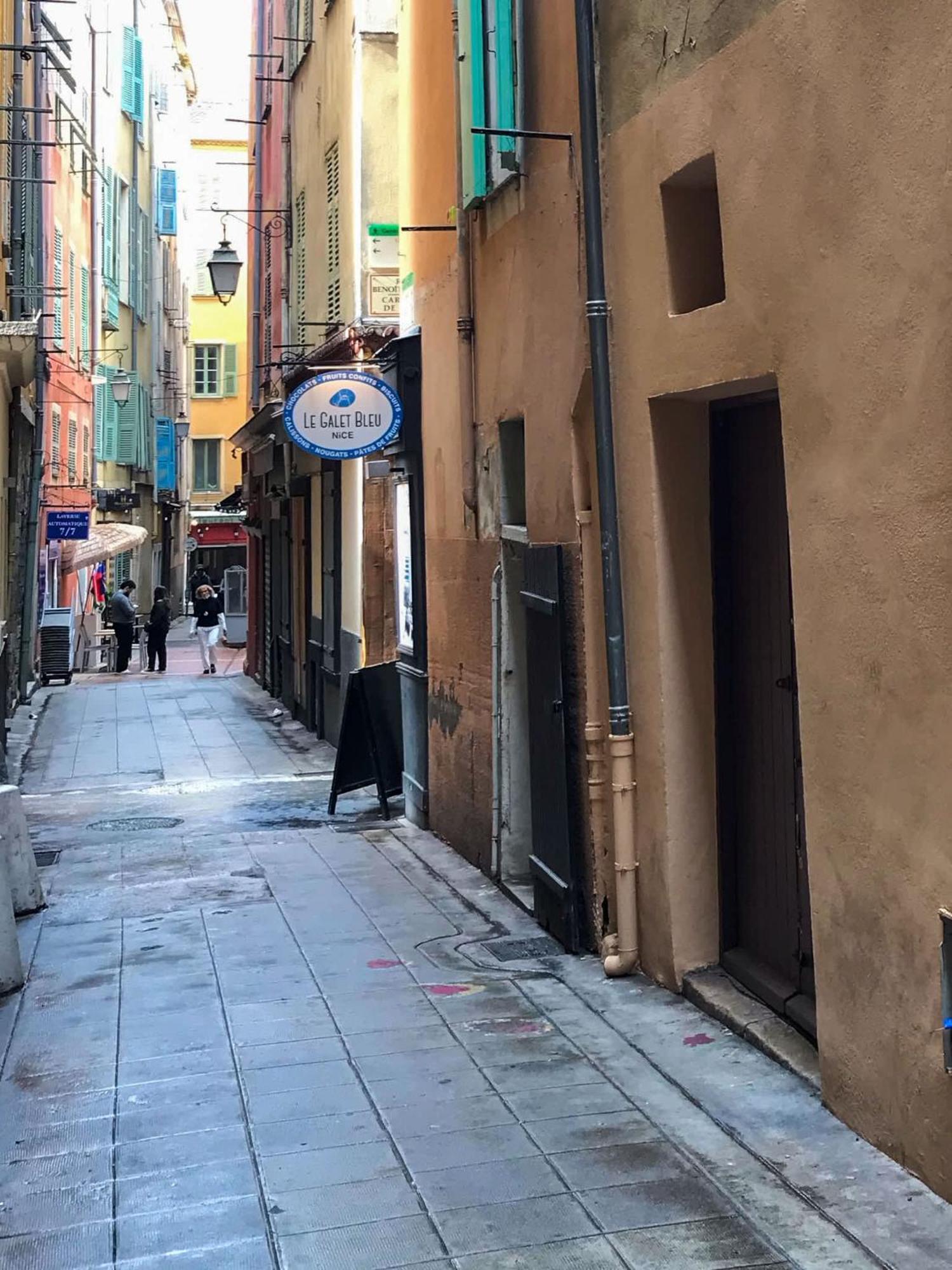 Apartment Place Vieille - Charming In The Old Town