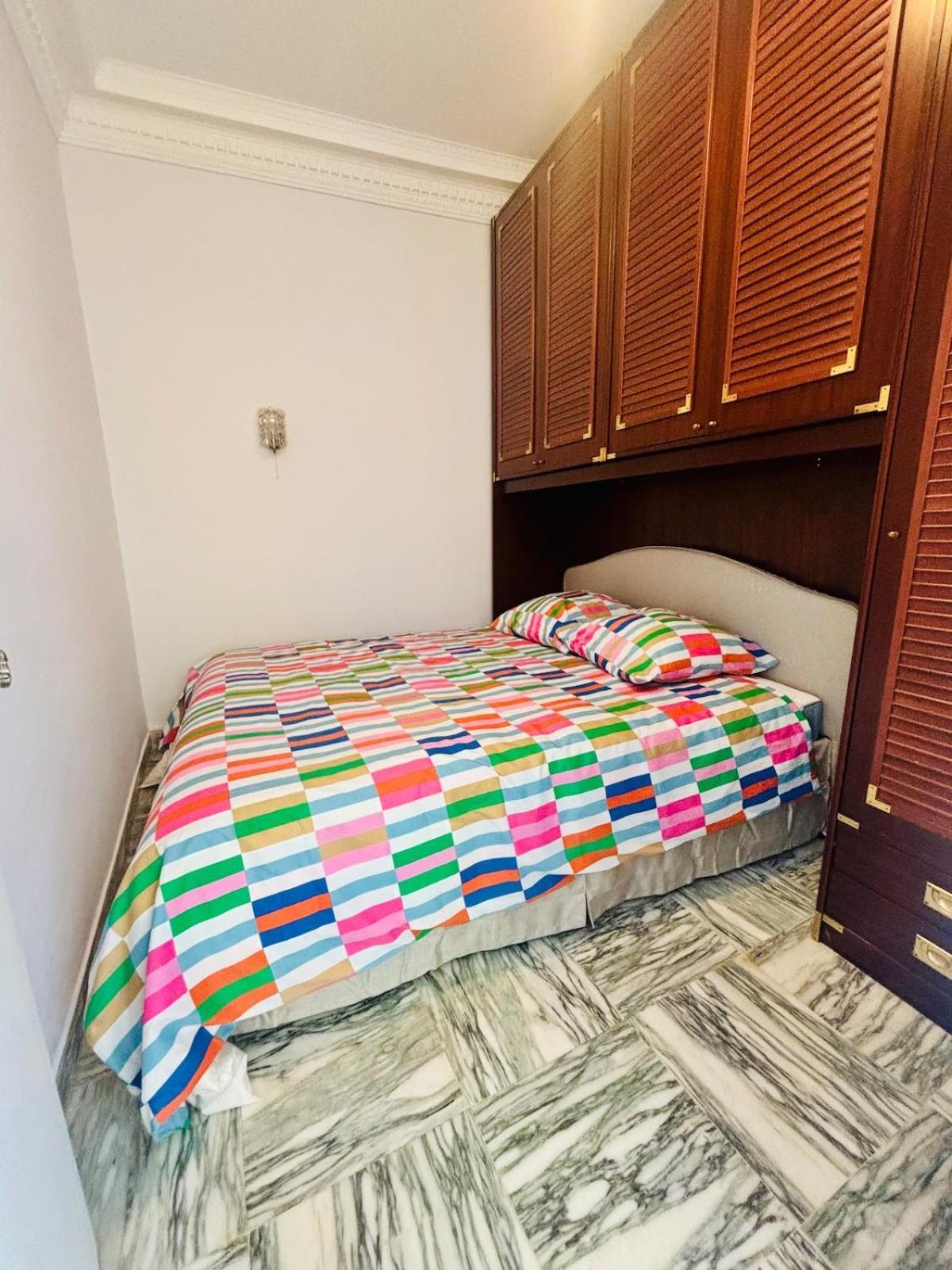 Centre Ville-vieille Ville-promenade Des Apartment