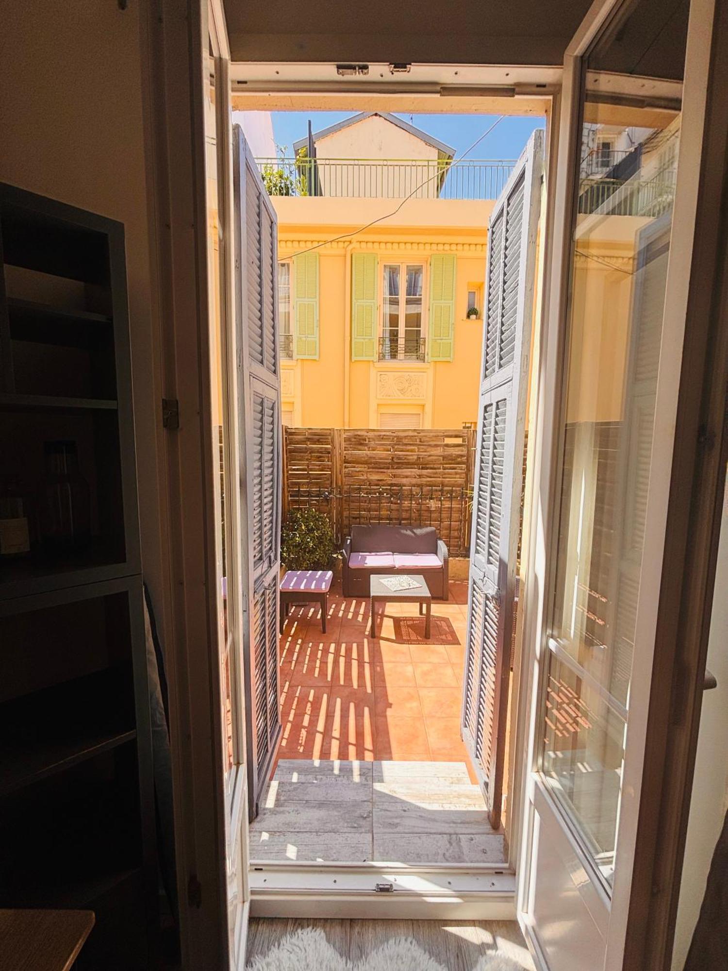 Apartment Berlioz Terrasse