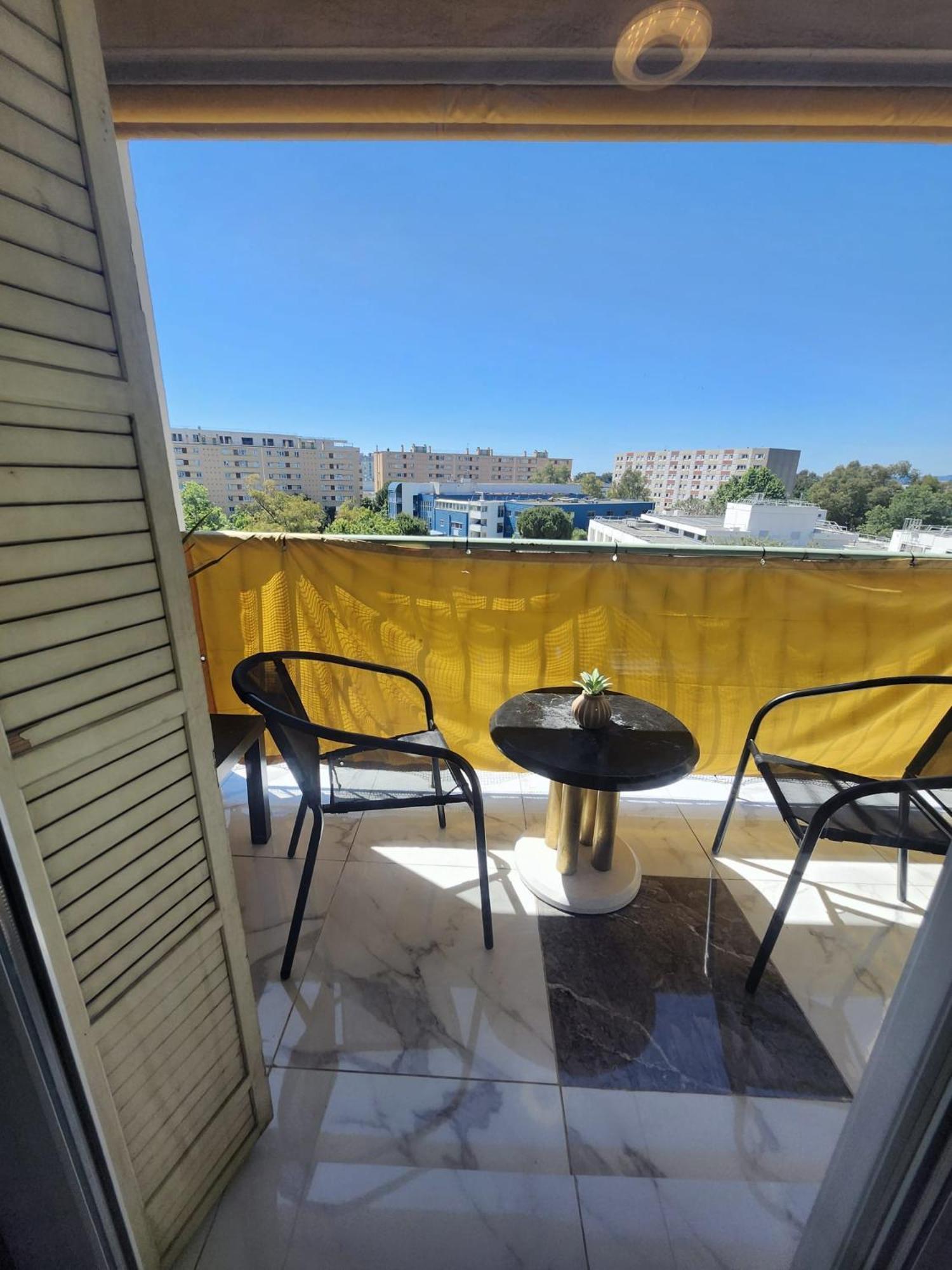 Spacieux 3 Et Balcon * Nice