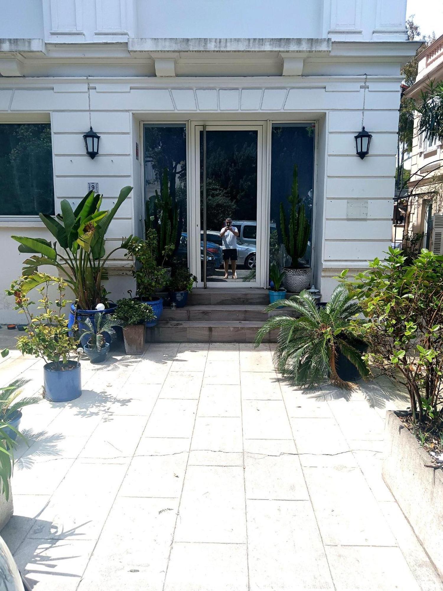 Apartment Extra Spacious 5 Min Walk To Sea & Tram