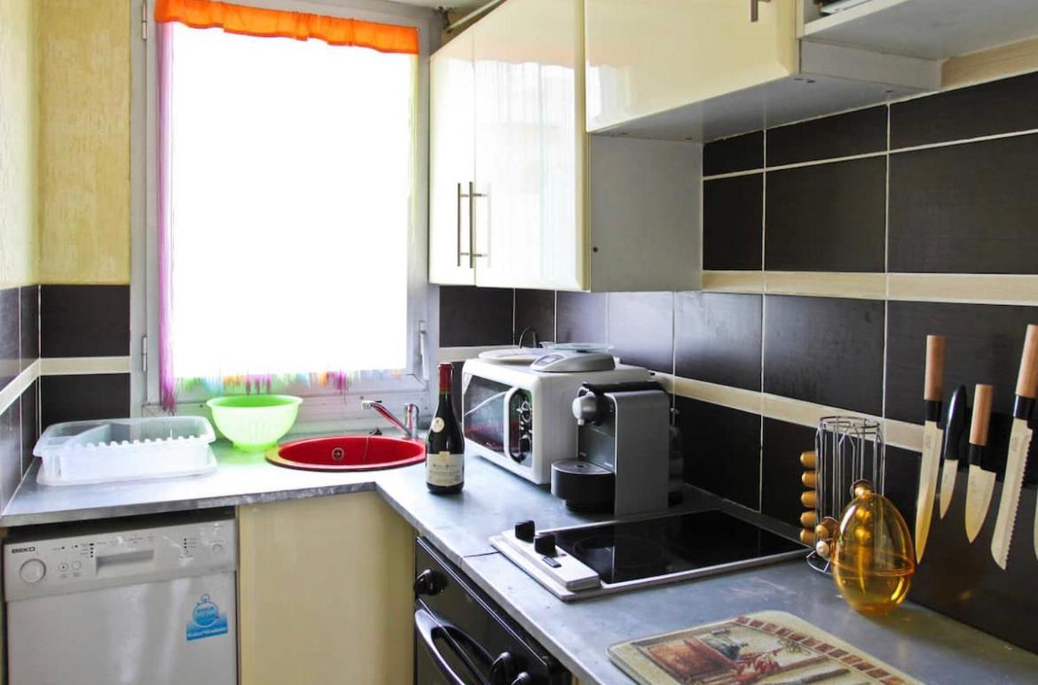 Apartment Climatise Au Calme, Terrasse Vue Colline *