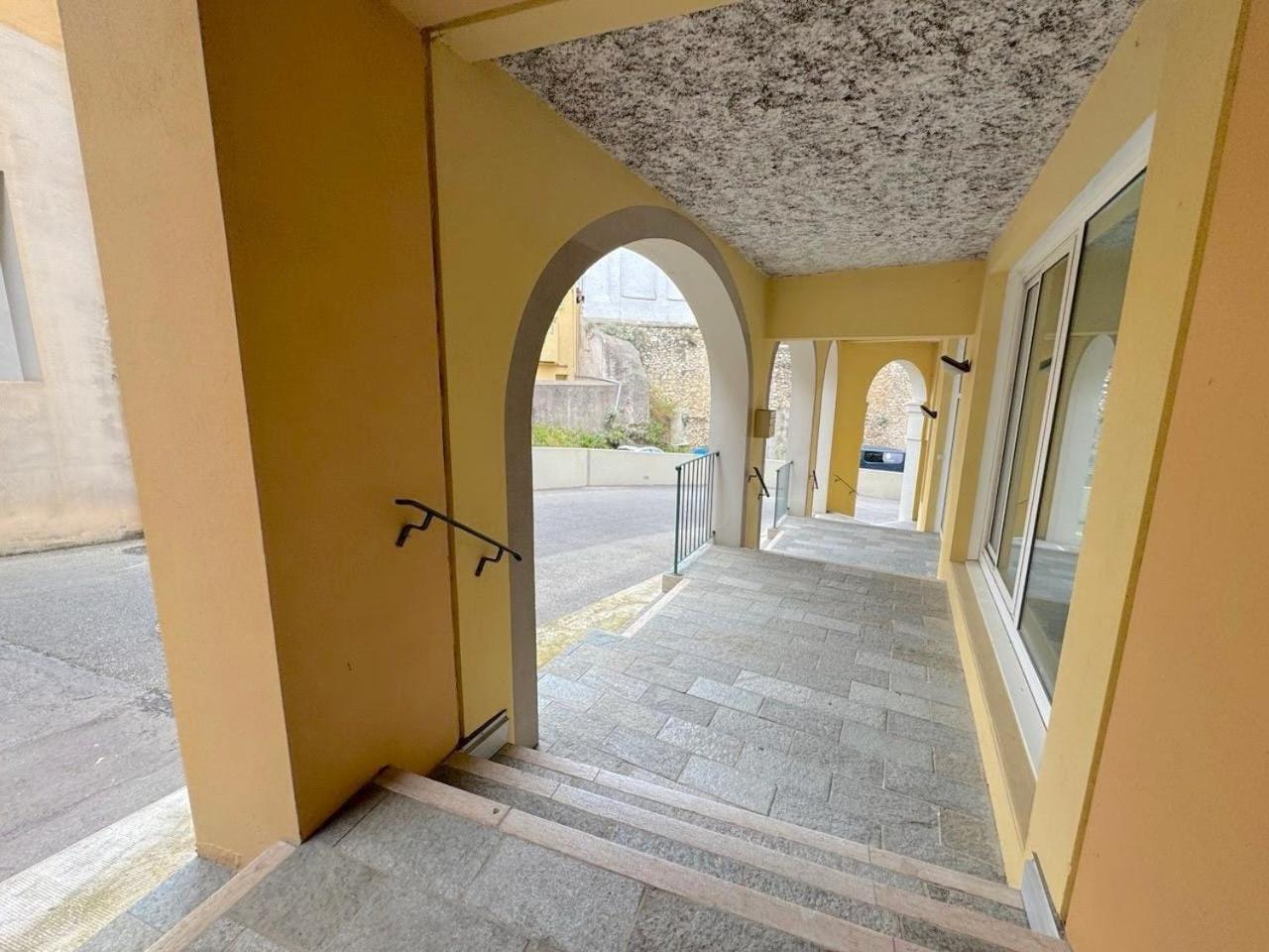Apartment Vieux-nice Climatise: Charme Commodites *