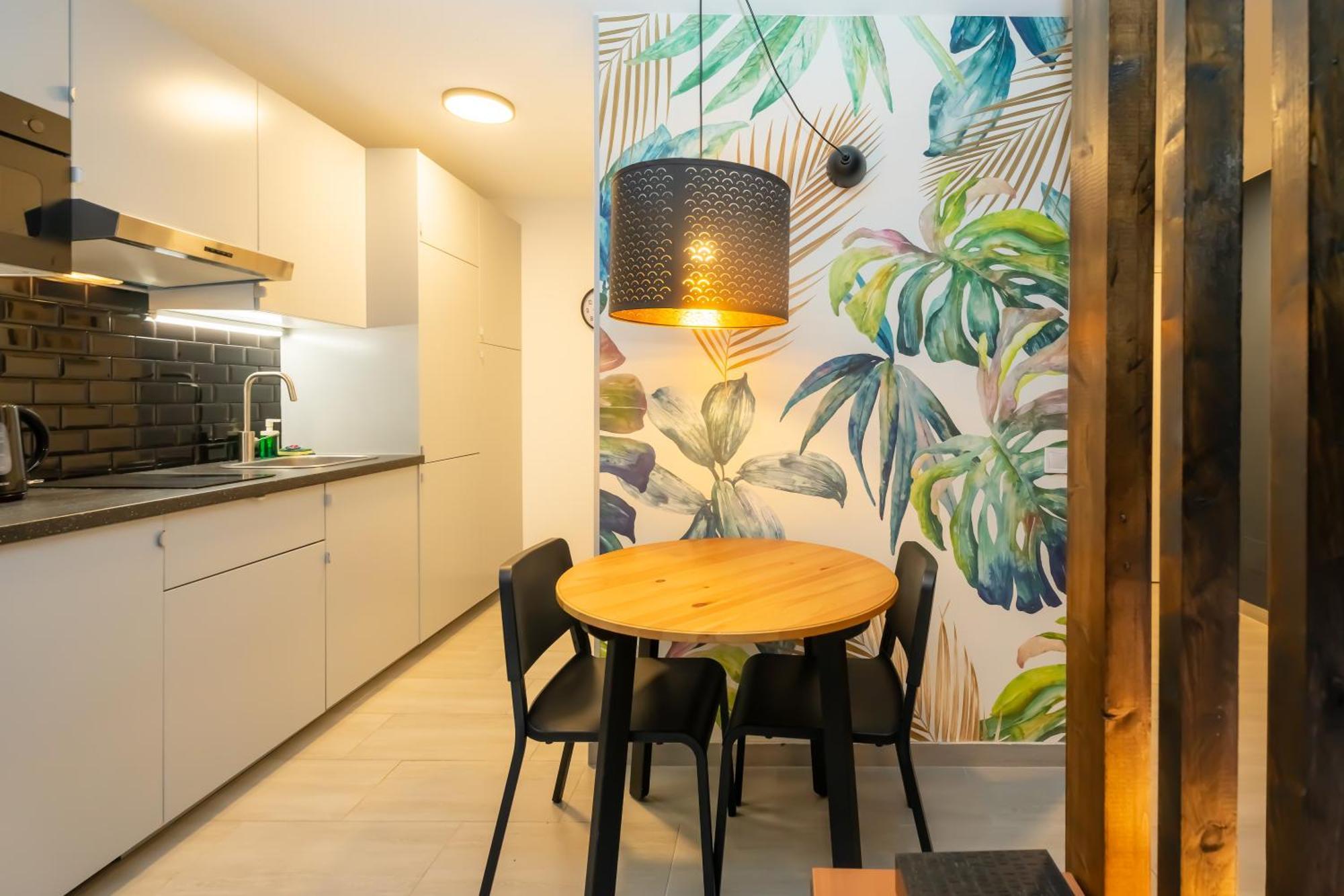 Apartment Victoria 2 People Parking Ac Wifi Nice