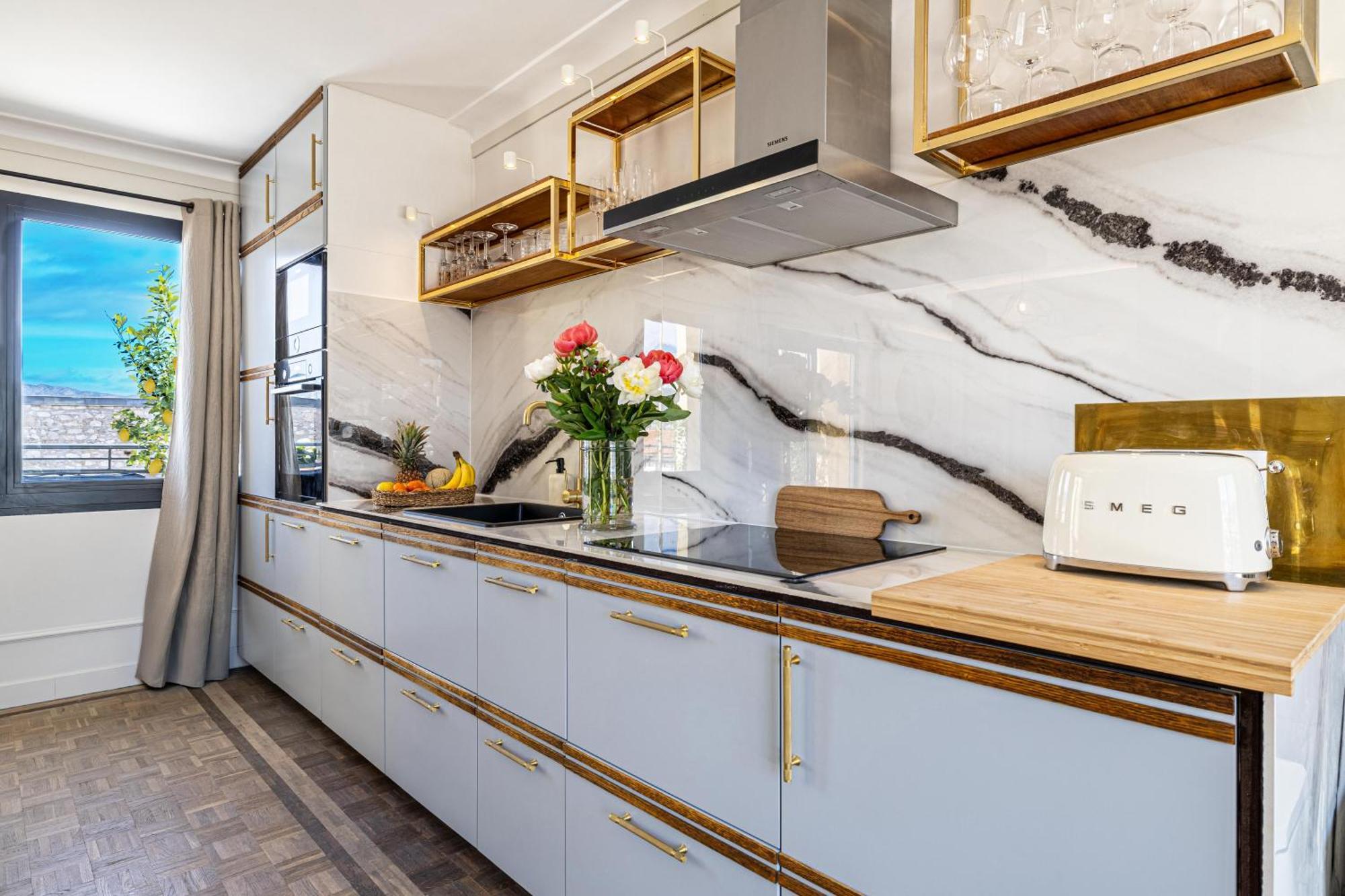 Apartment Luxurious Penthouse, 2 Bedroom Suites, 3 Spacious Terraces, Gorgeous Views Of Mountains And Sea, *