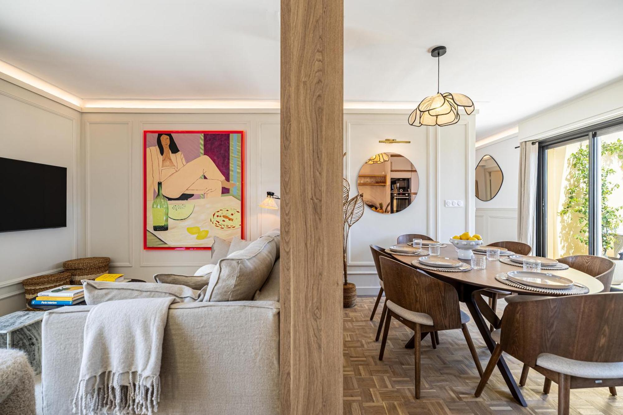 Luxurious Penthouse, 2 Bedroom Suites, 3 Spacious Terraces, Gorgeous Views Of Mountains And Sea, Apartment