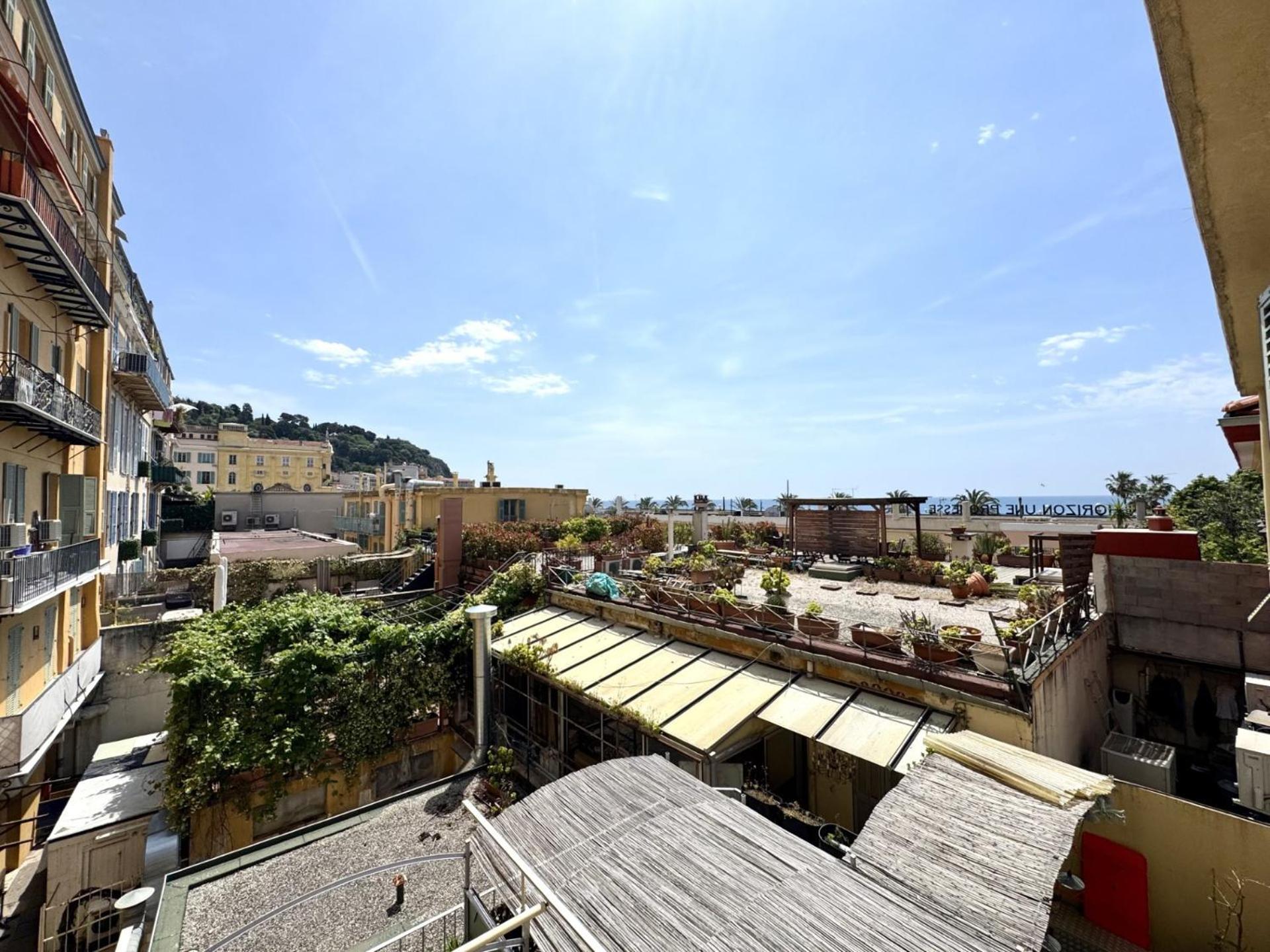 Riviera Nice: Old Town With Sea View 3* Nice