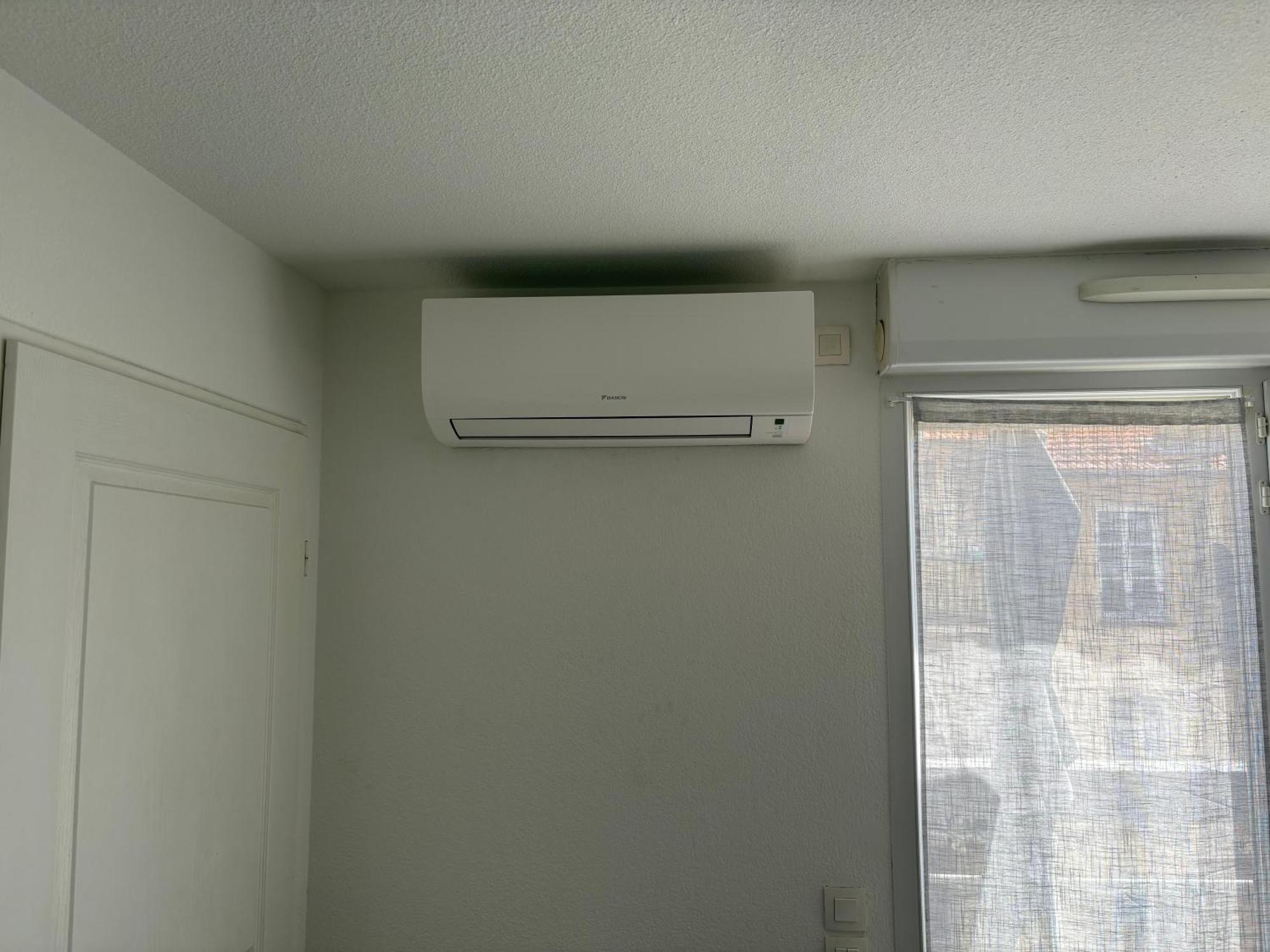 Apartamento Climatise Avec Terrasse Ensoleillee Nice