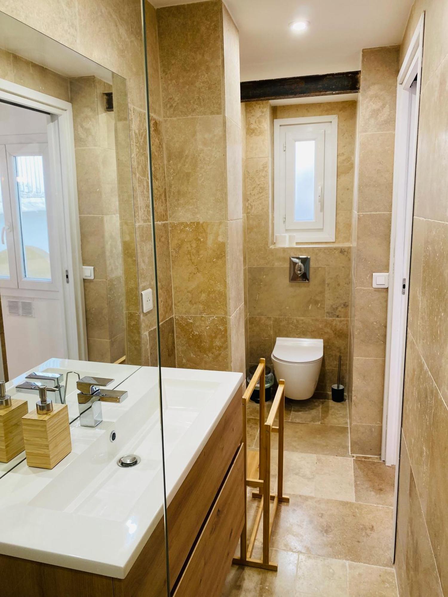 En Duplex Vieux Apartment Nice