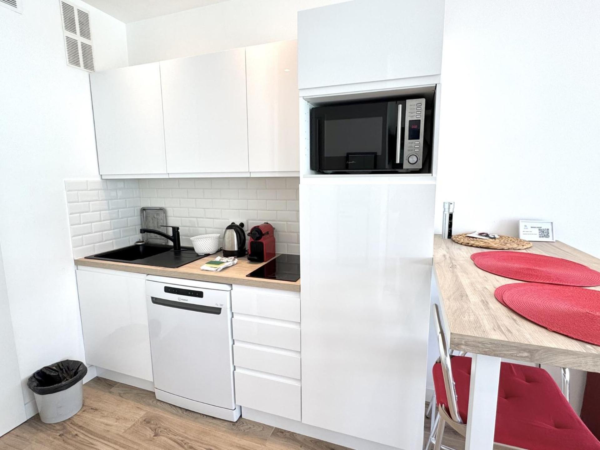 Apartment #19staywiz Us - Lenval - Balcon Lenval Sea View With Ac Promenade Des *