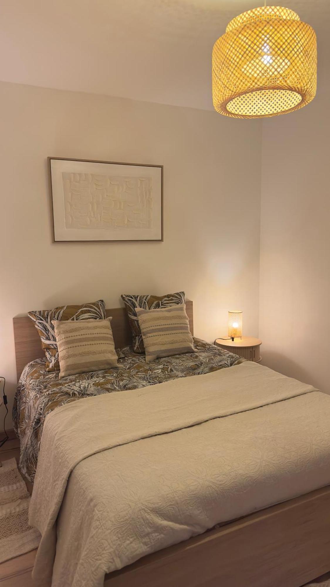 Grand 2 Pieces Avec Grande Terrasse A 15mn Centre-ville, Gare Et Promenade Des Apartment Nice