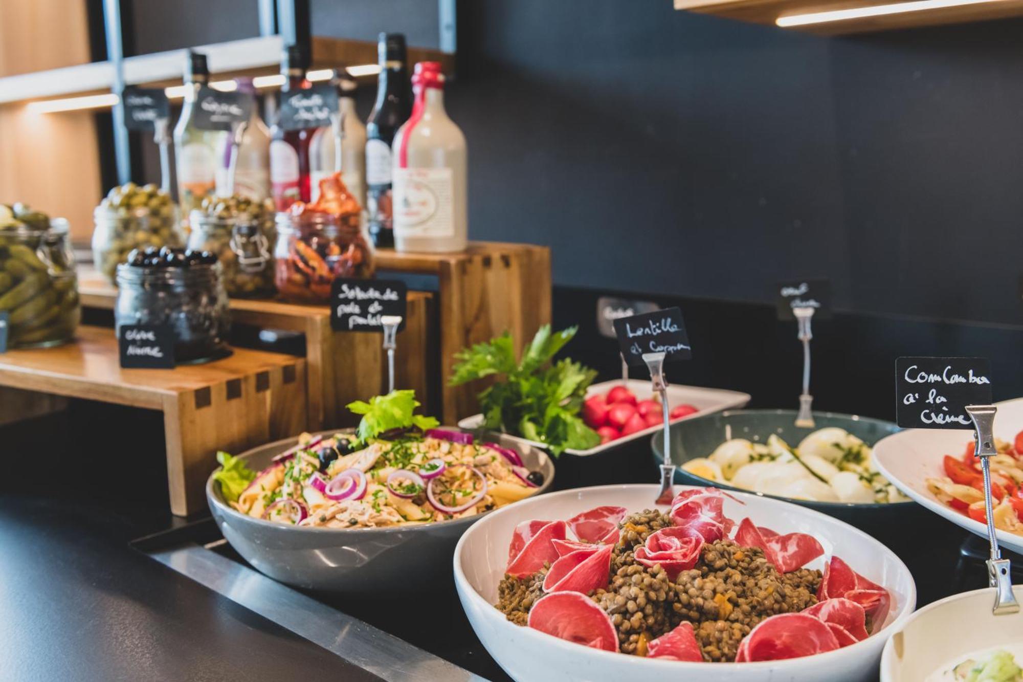 Hotel Campanile Prime - Airport