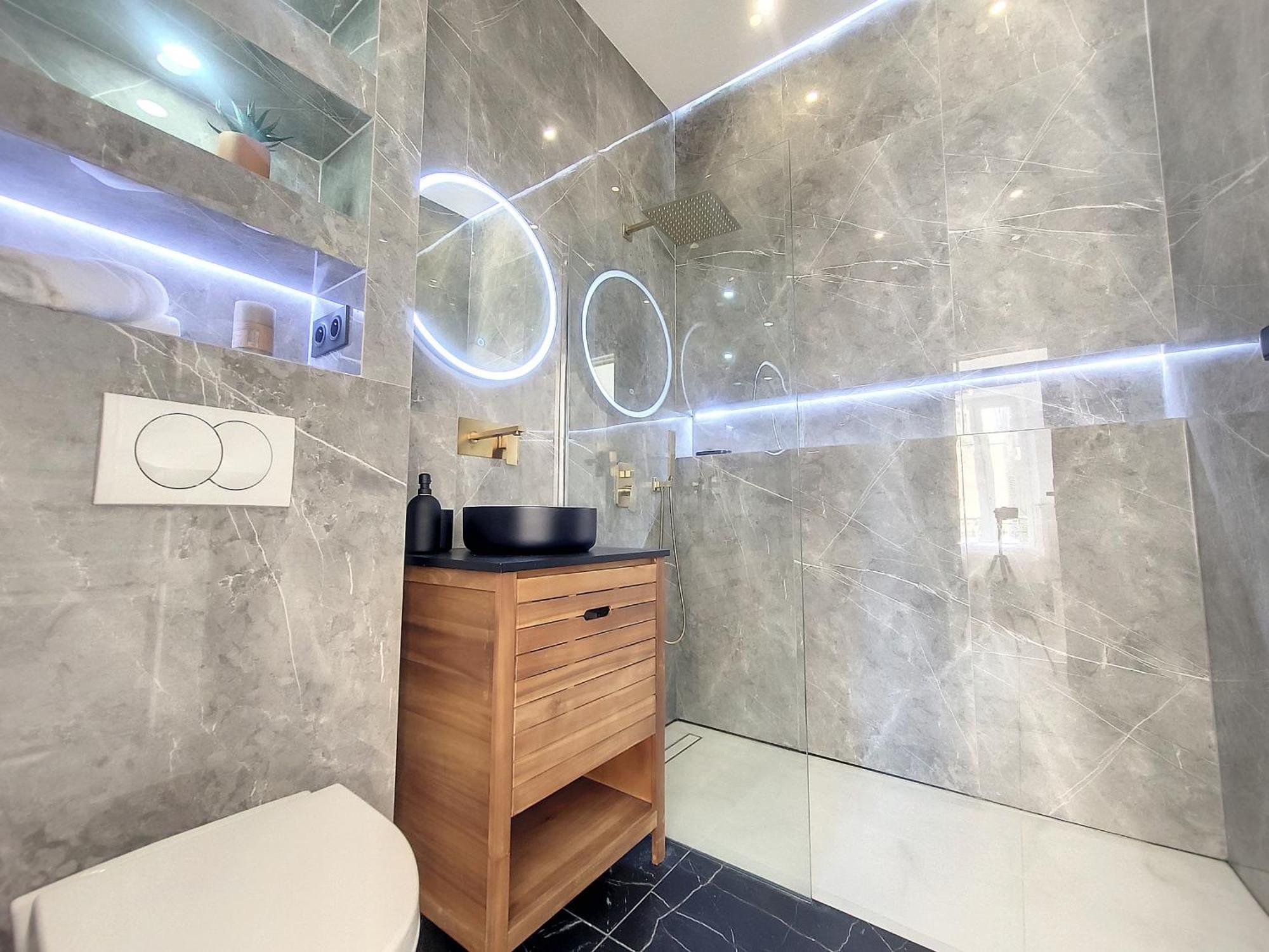 Nestor&jeeves - Emeraude - - Modern