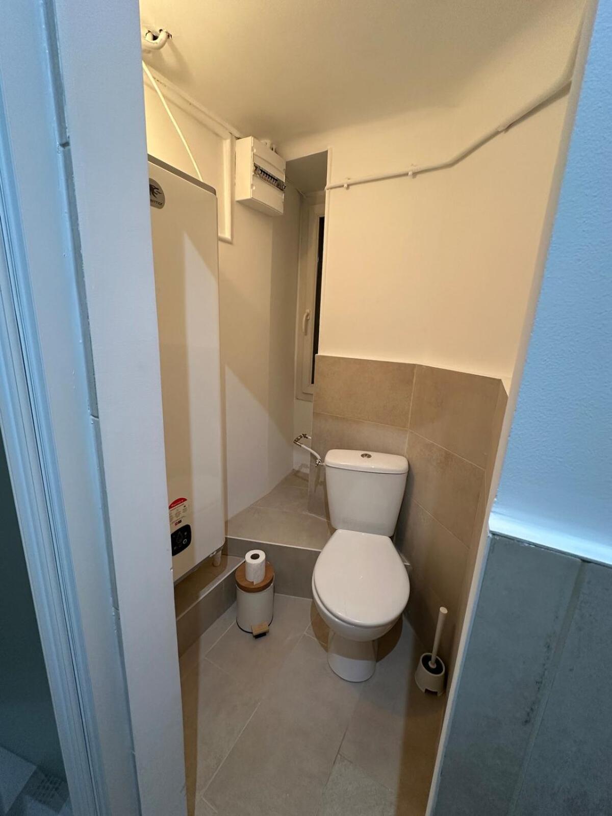 3 Bedroom Center Apartment