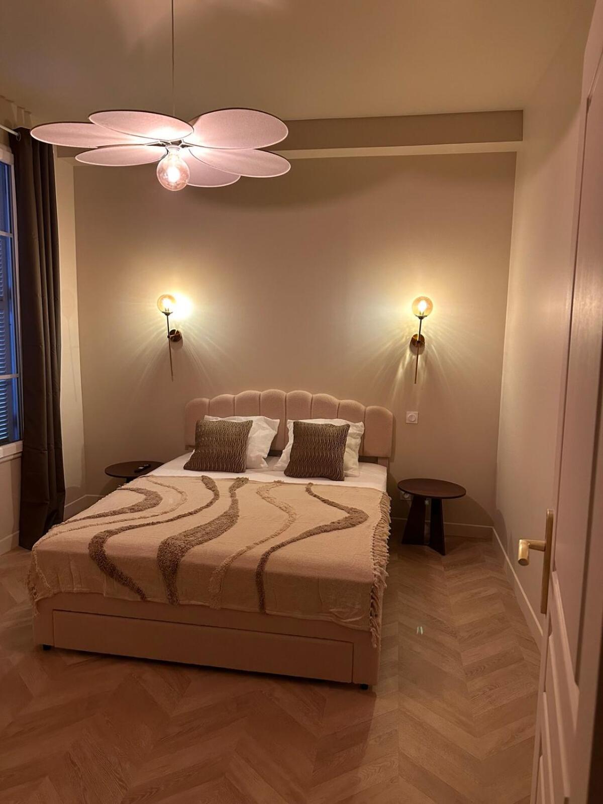 Le Petit Palace Appartement *