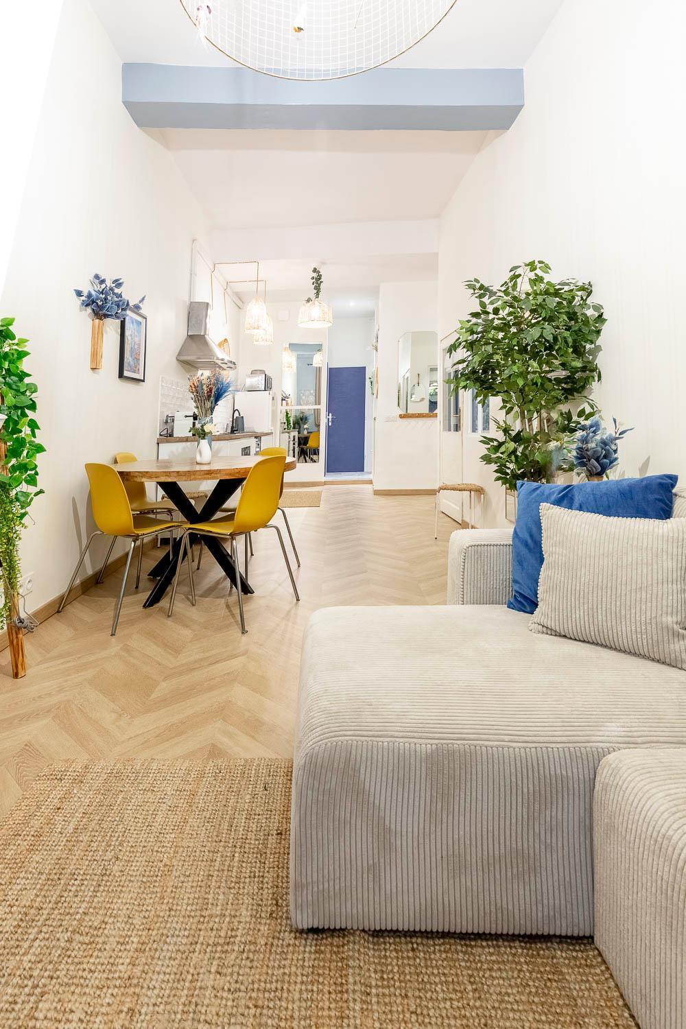 Boho Chic In Old Town Nice