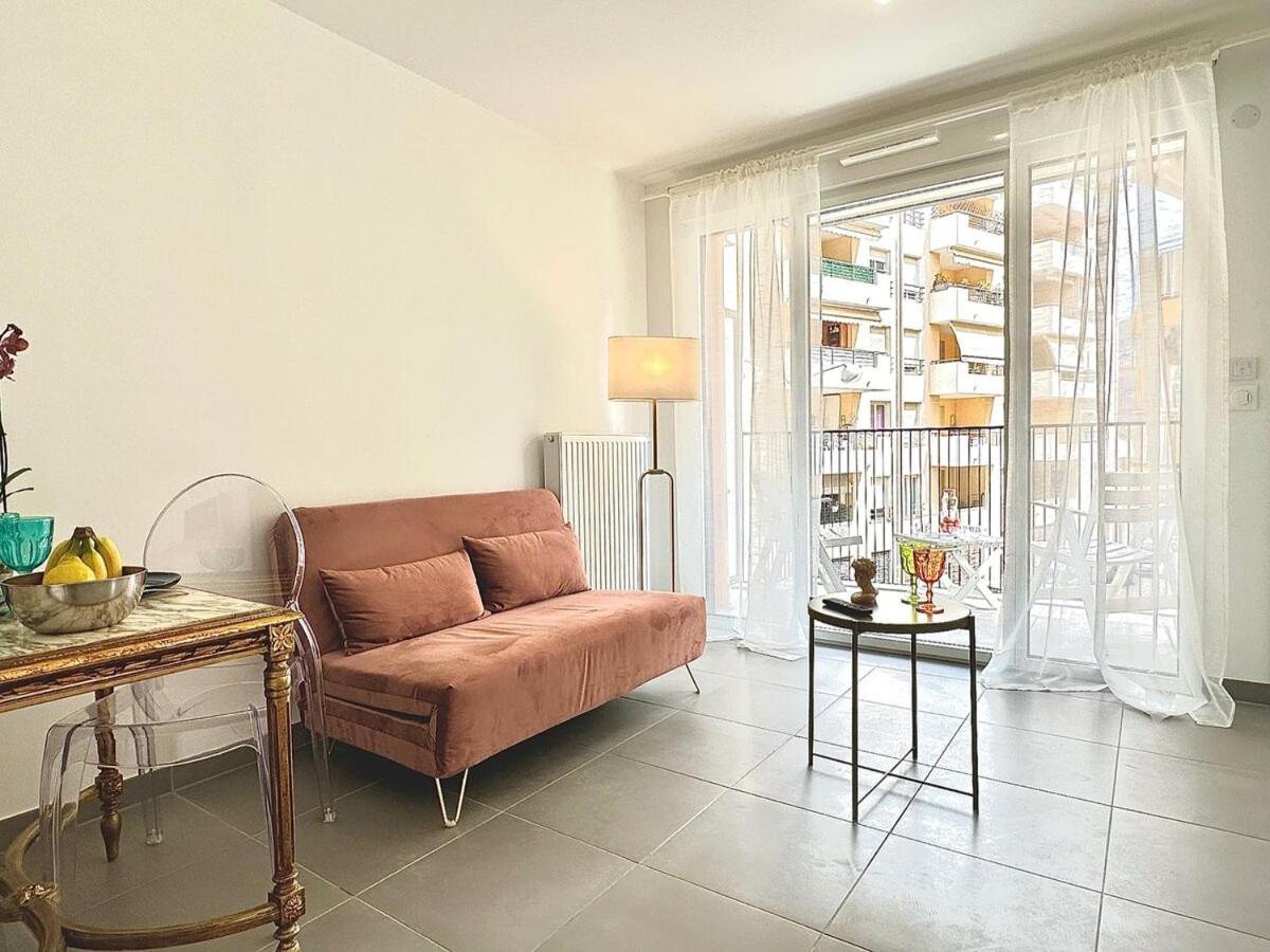 Port Of - With Balcony Apartment Nice