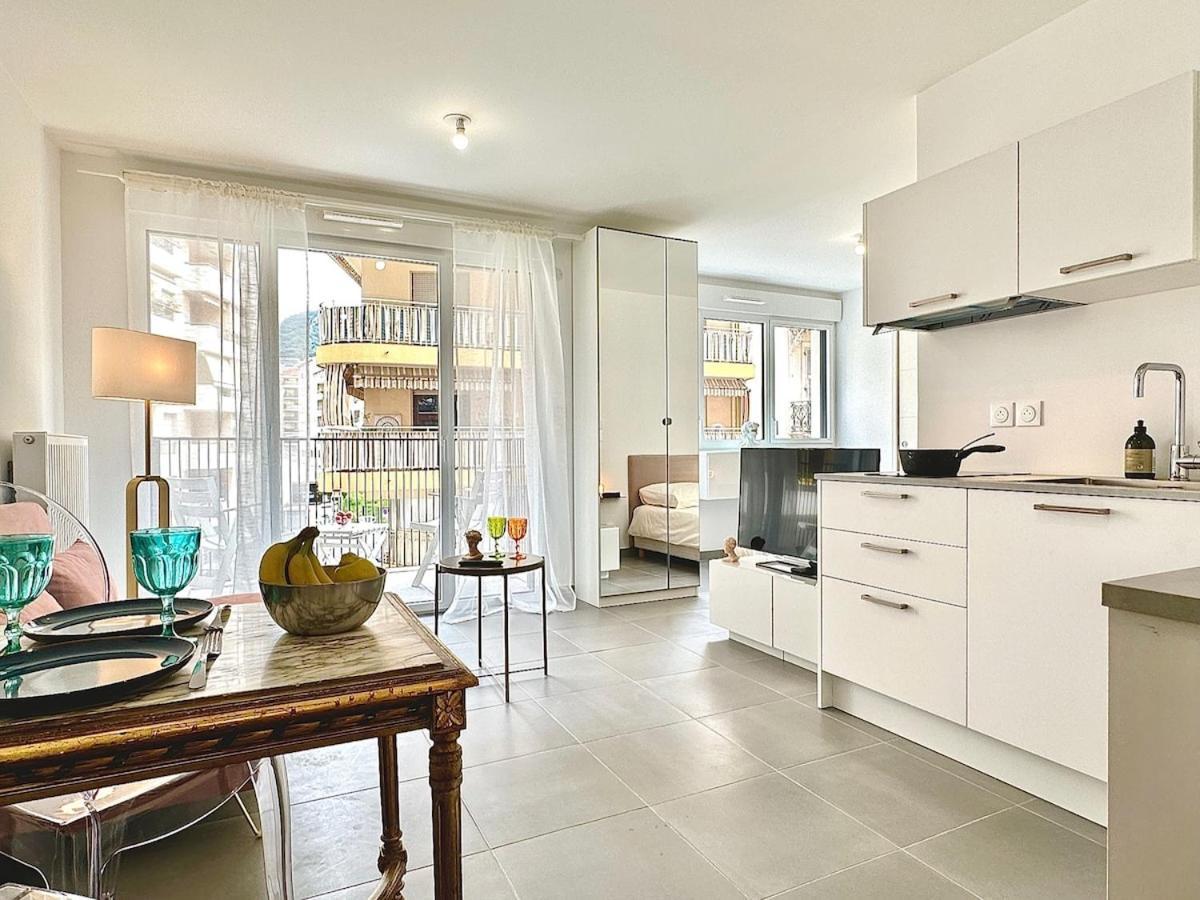 Port Of - With Balcony Apartment Nice