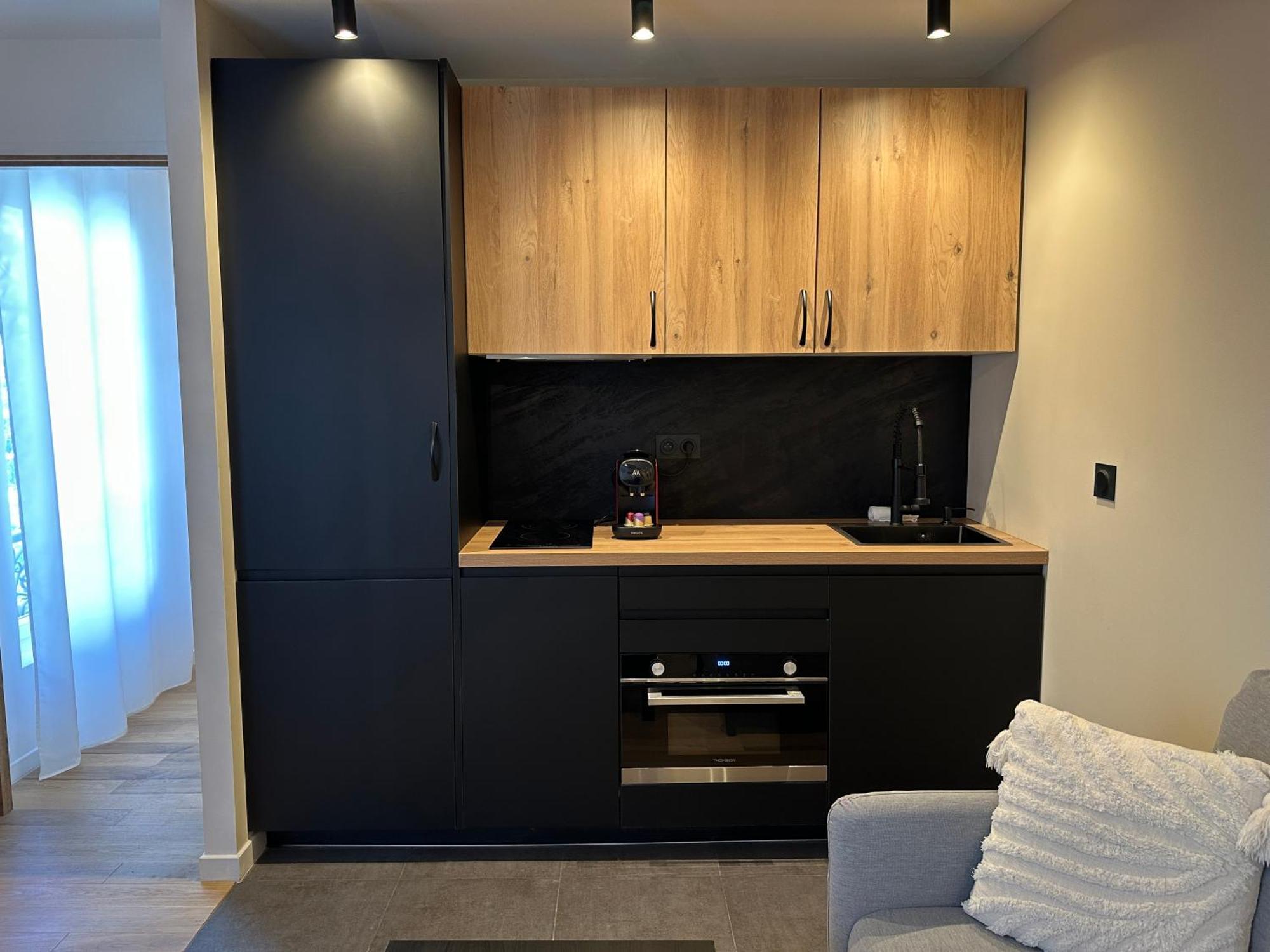 Cote - Elegant 3 Pieces, Wifi Et Climatisation * Nice