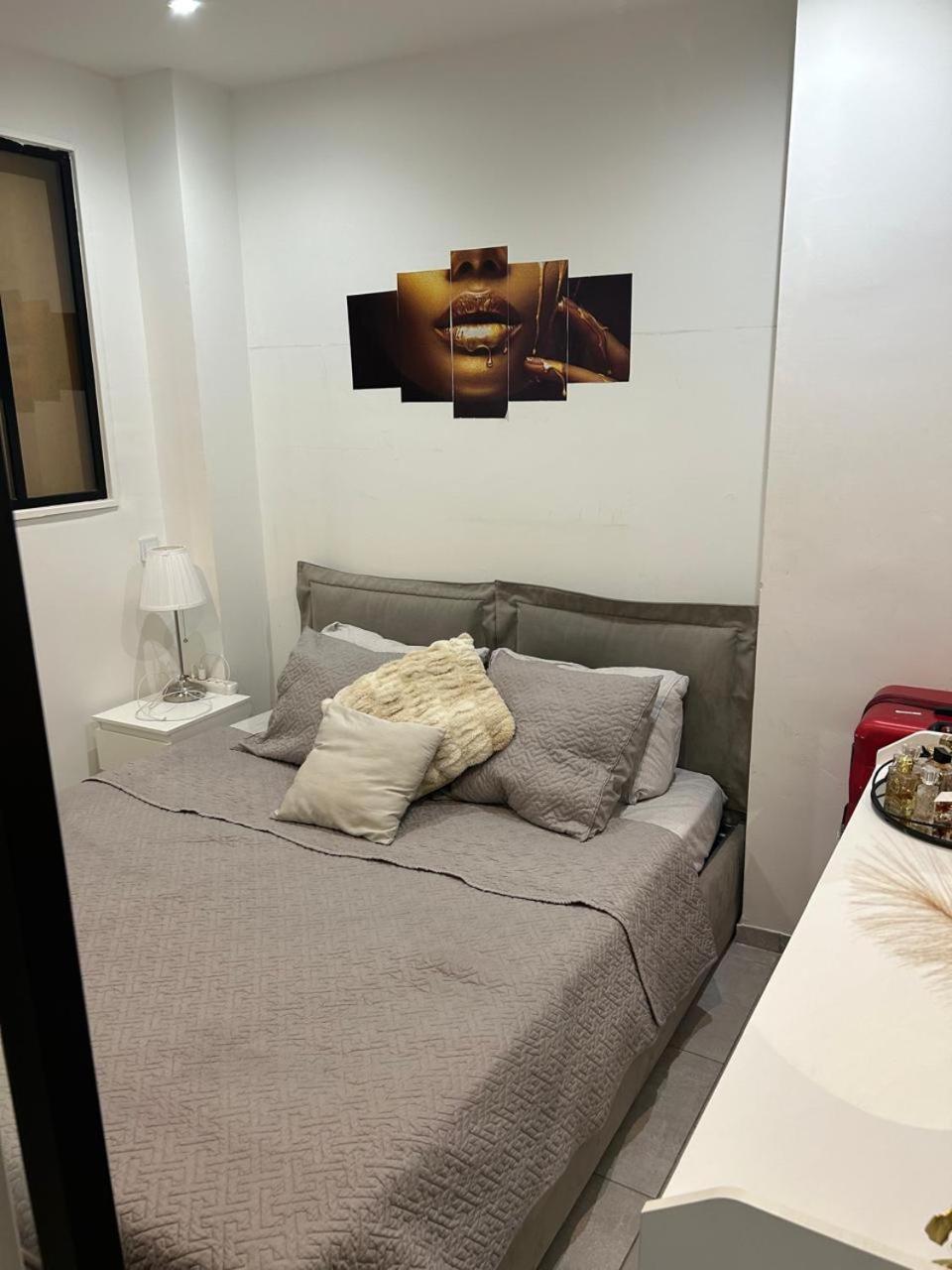 New Sea Down Town * Nice