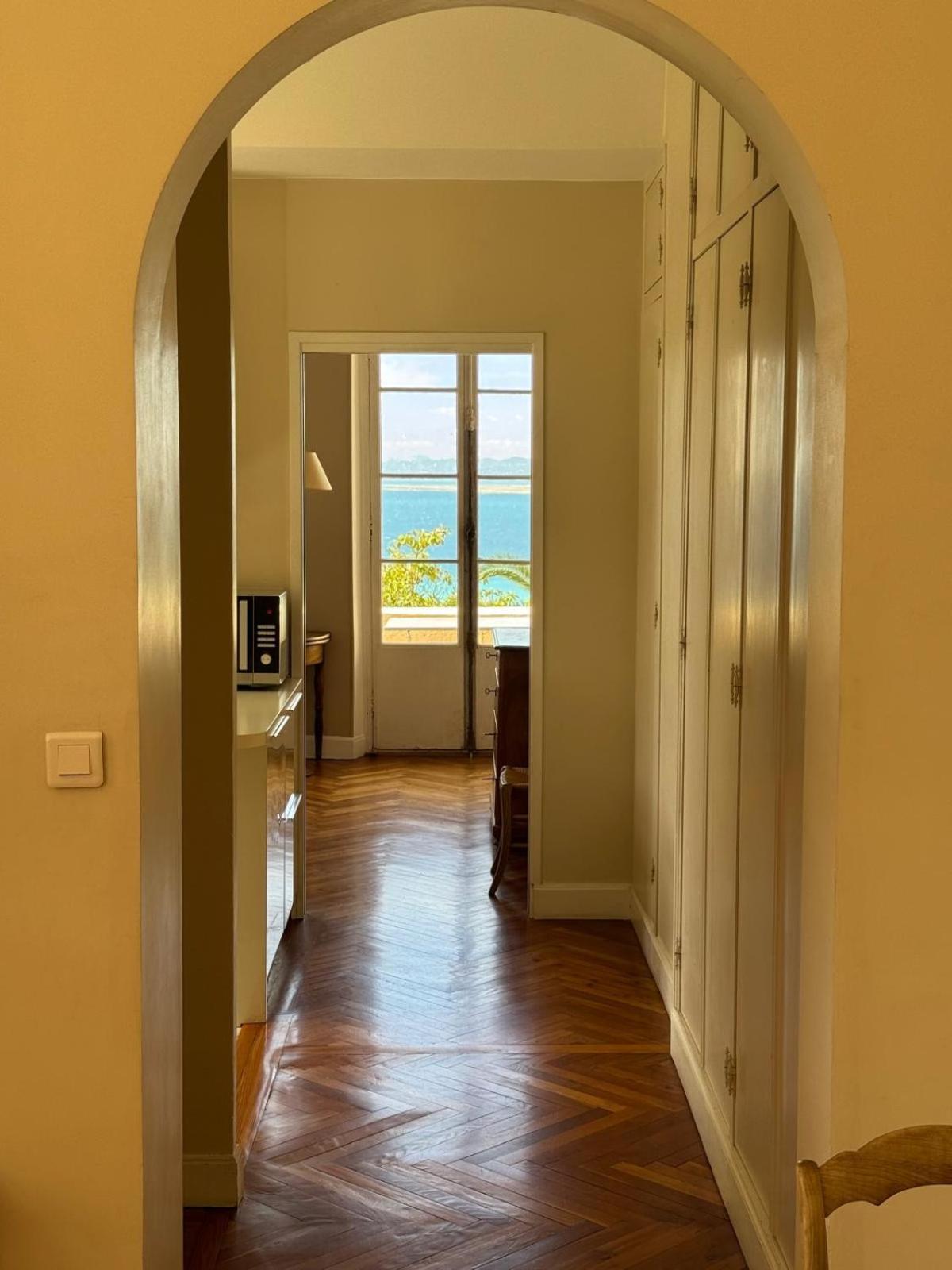 Palmeraie - Magnifique D'epoque Avec Vue 4 Personnes Avec Terrasse Le Port Apartment *