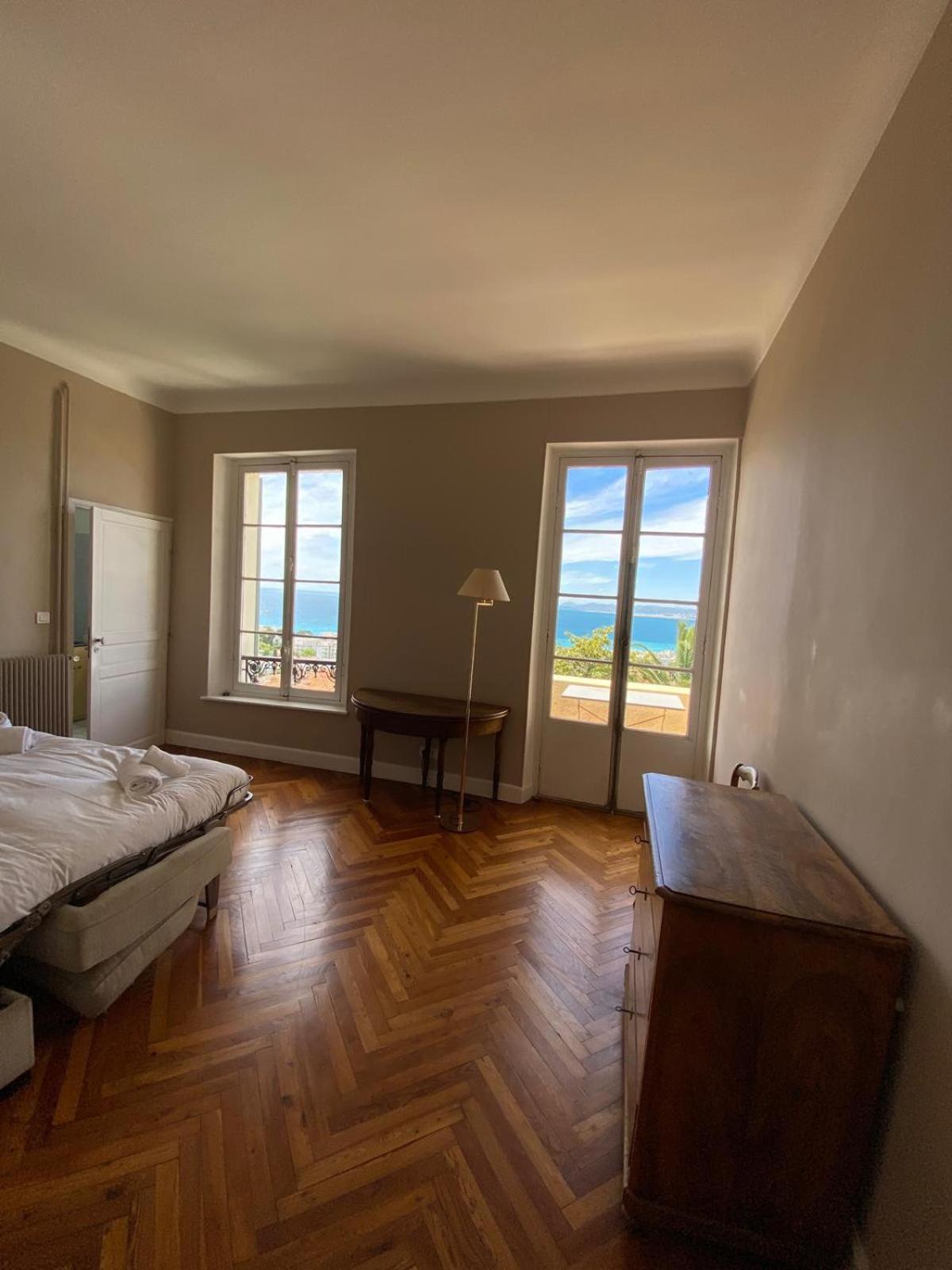 Palmeraie - Magnifique D'epoque Avec Vue 4 Personnes Avec Terrasse Le Port * Nice