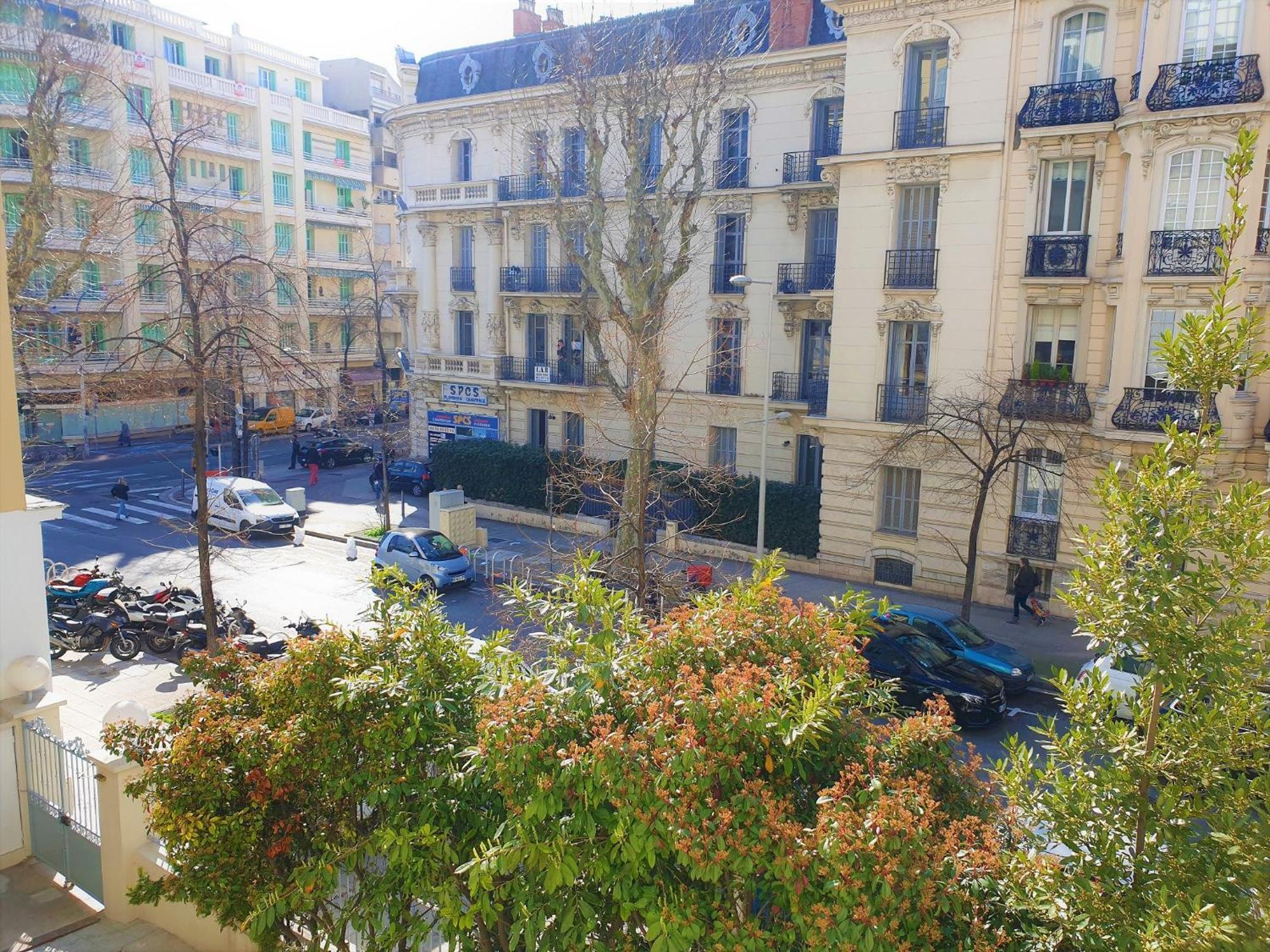 Baie Des Anges Duplex 205 Nice