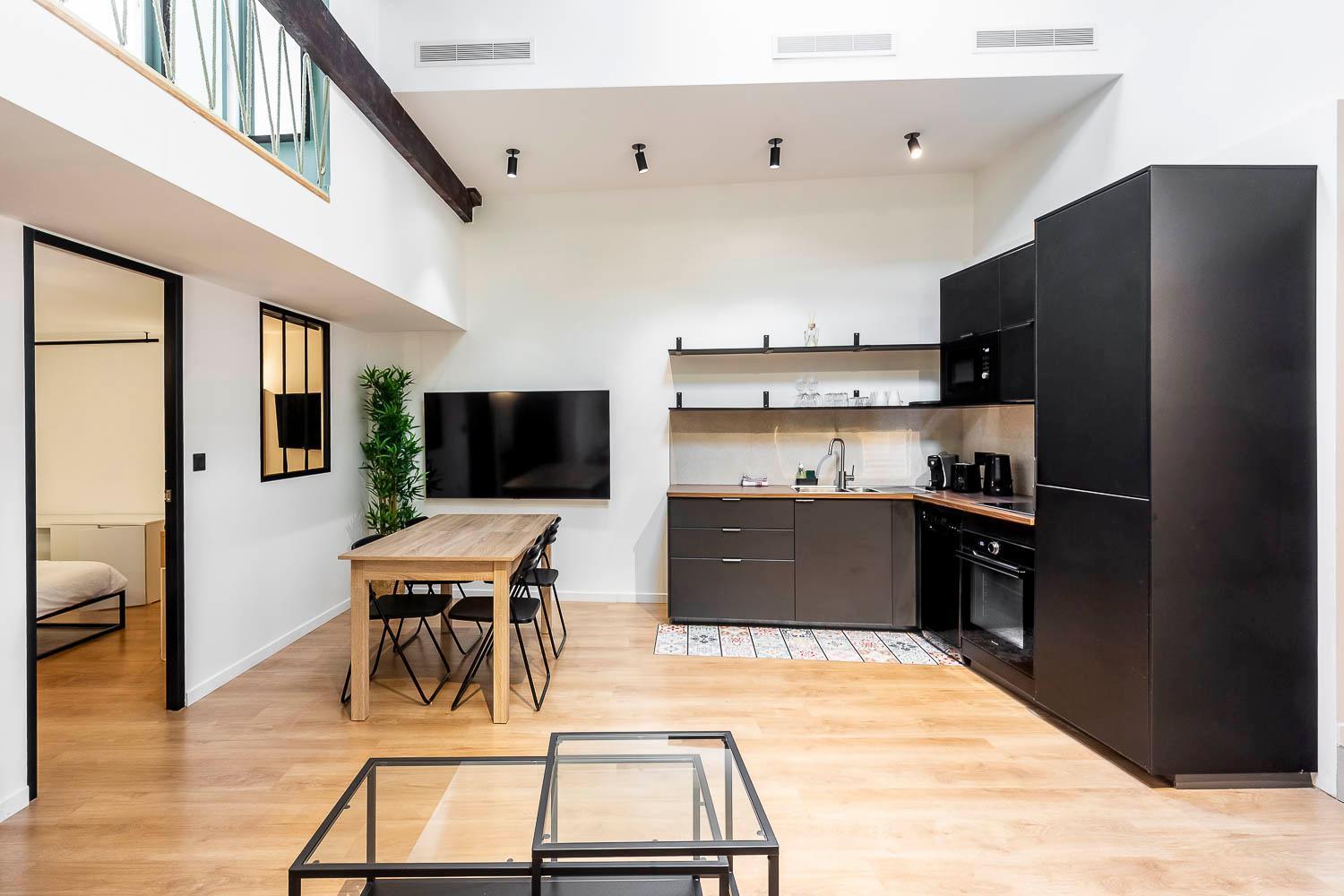 Loft Spacieux Pour 10 Personnes Avec Terrasse Nice