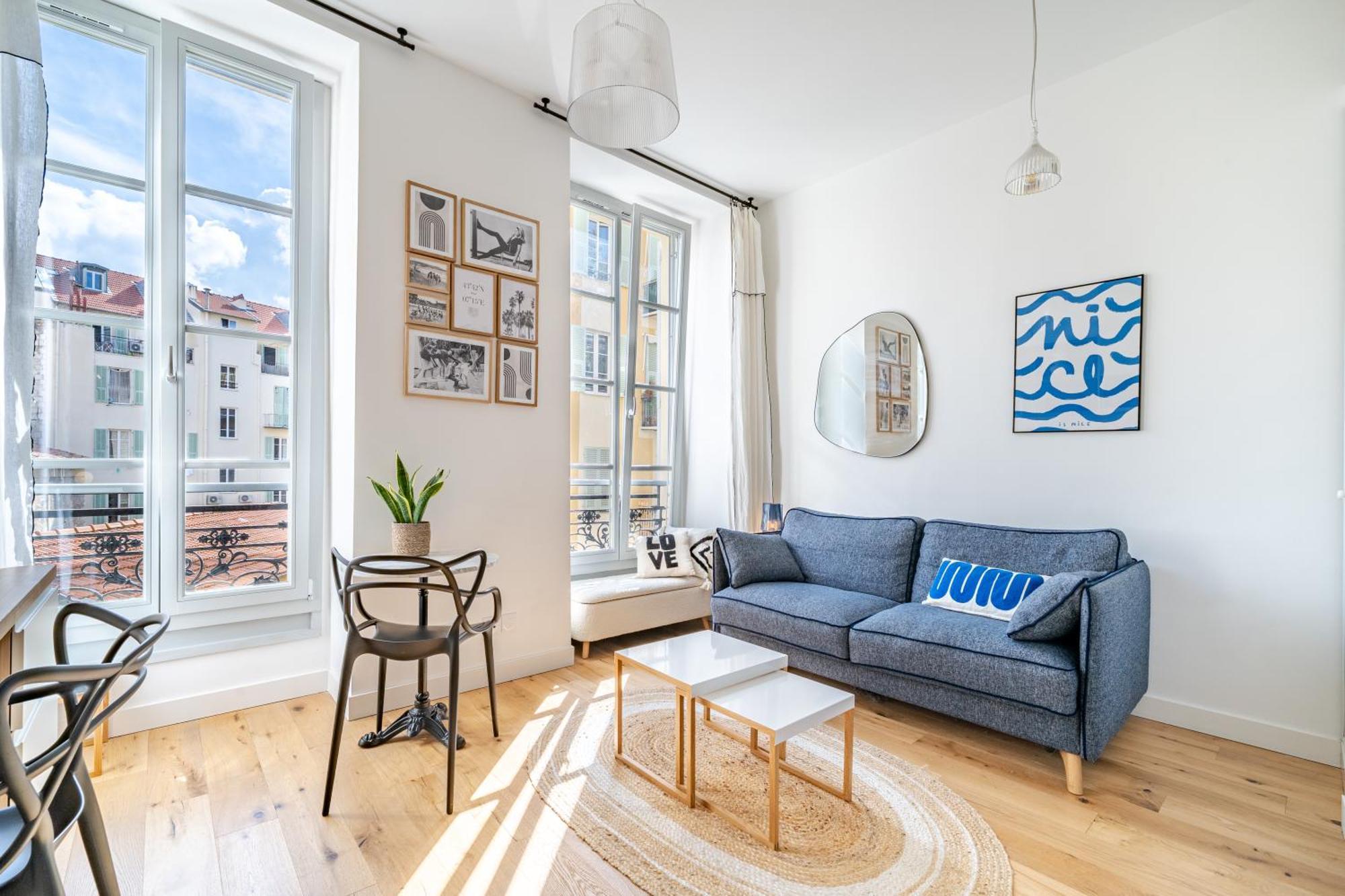 Lumineux Centre-ville Apartment *