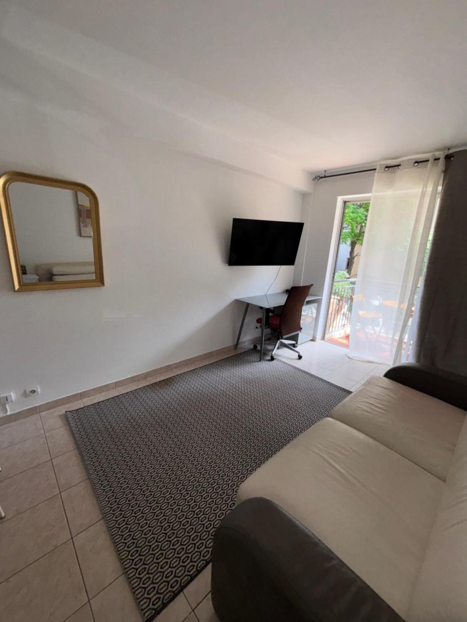Apartment Coeur De - A 5min *