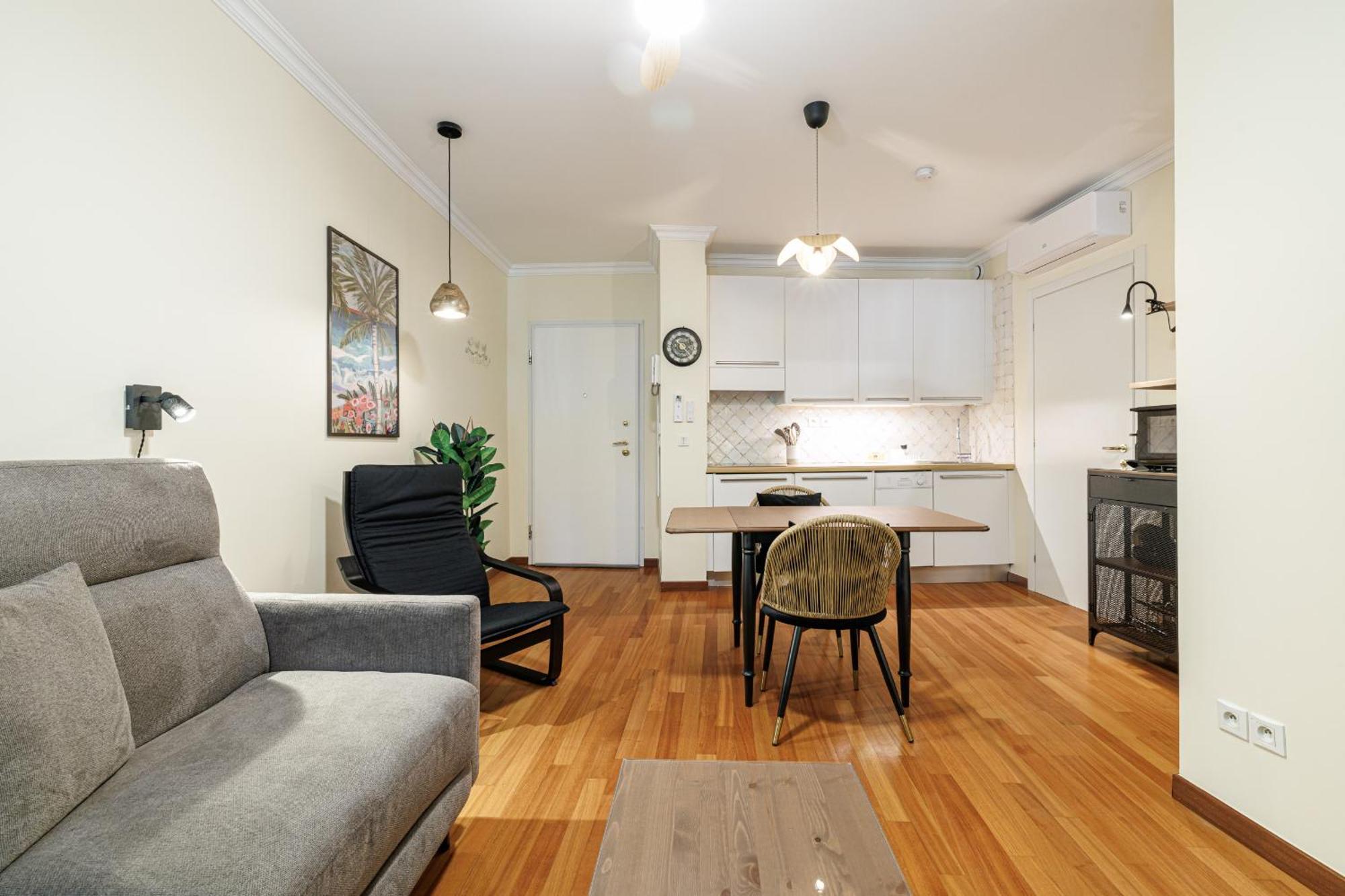 Ultra 1 Bdr Air-conditionned