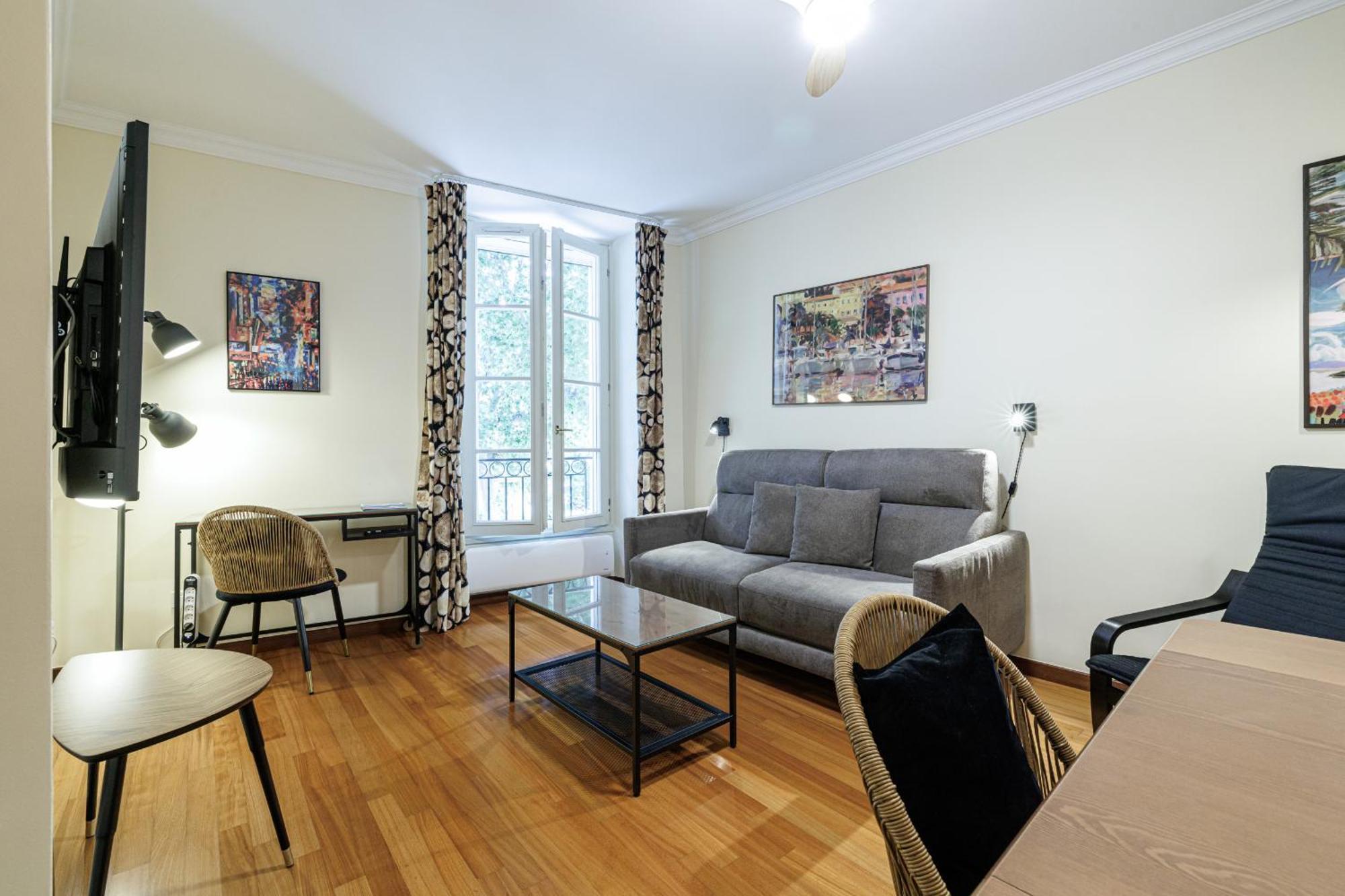 Ultra 1 Bdr Air-conditionned