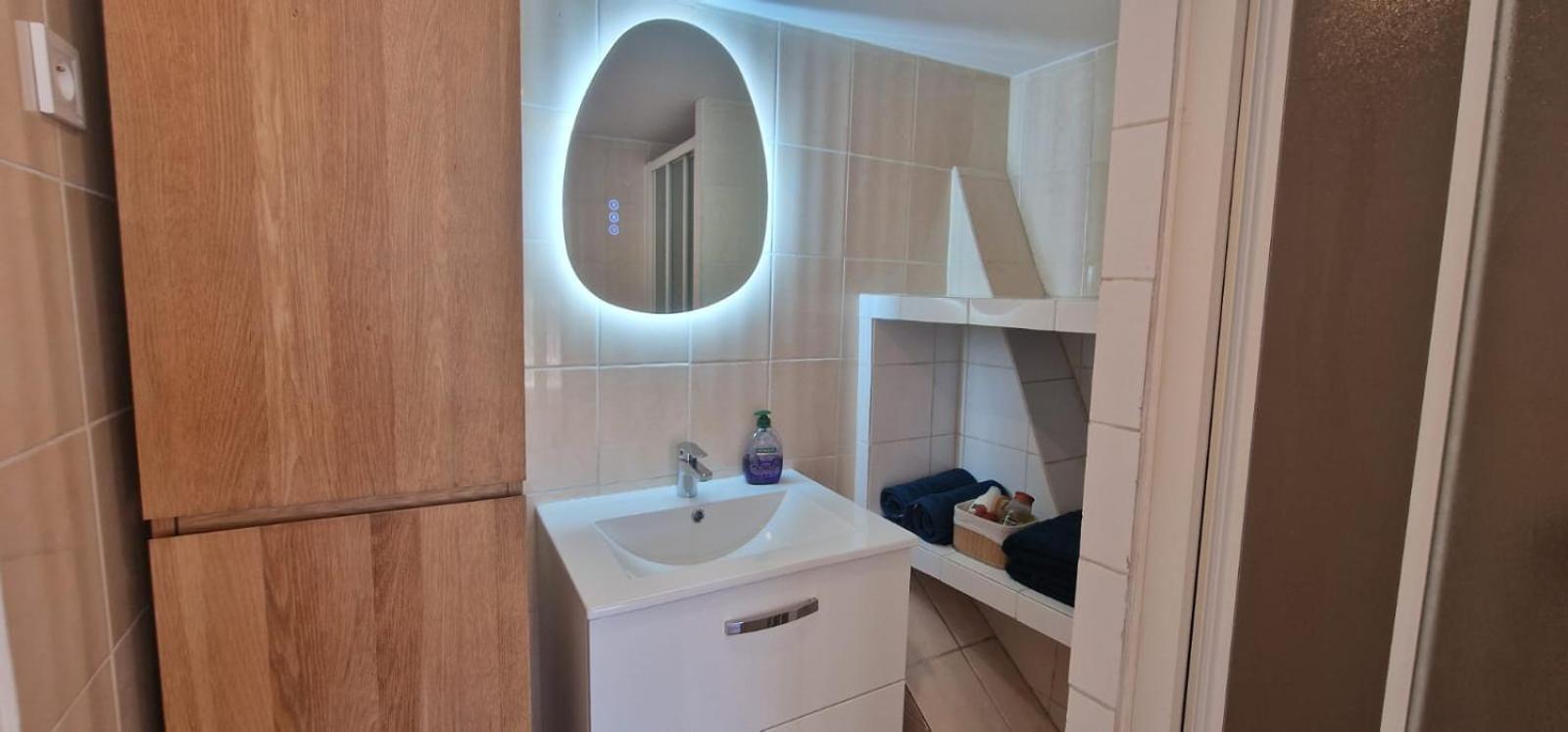 Sunset Atypical With Air Conditioning Holiday home